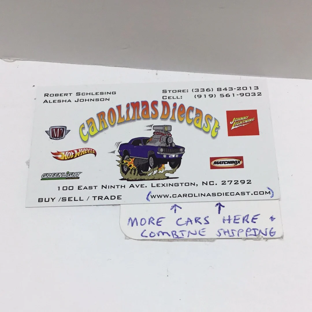 2021 hot wheels J case #97 Surfs up - Image 3