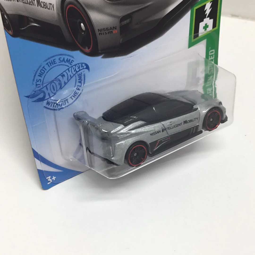2021 hot wheels #217 Nissan Leaf Nismo RC_02 79E - Image 3