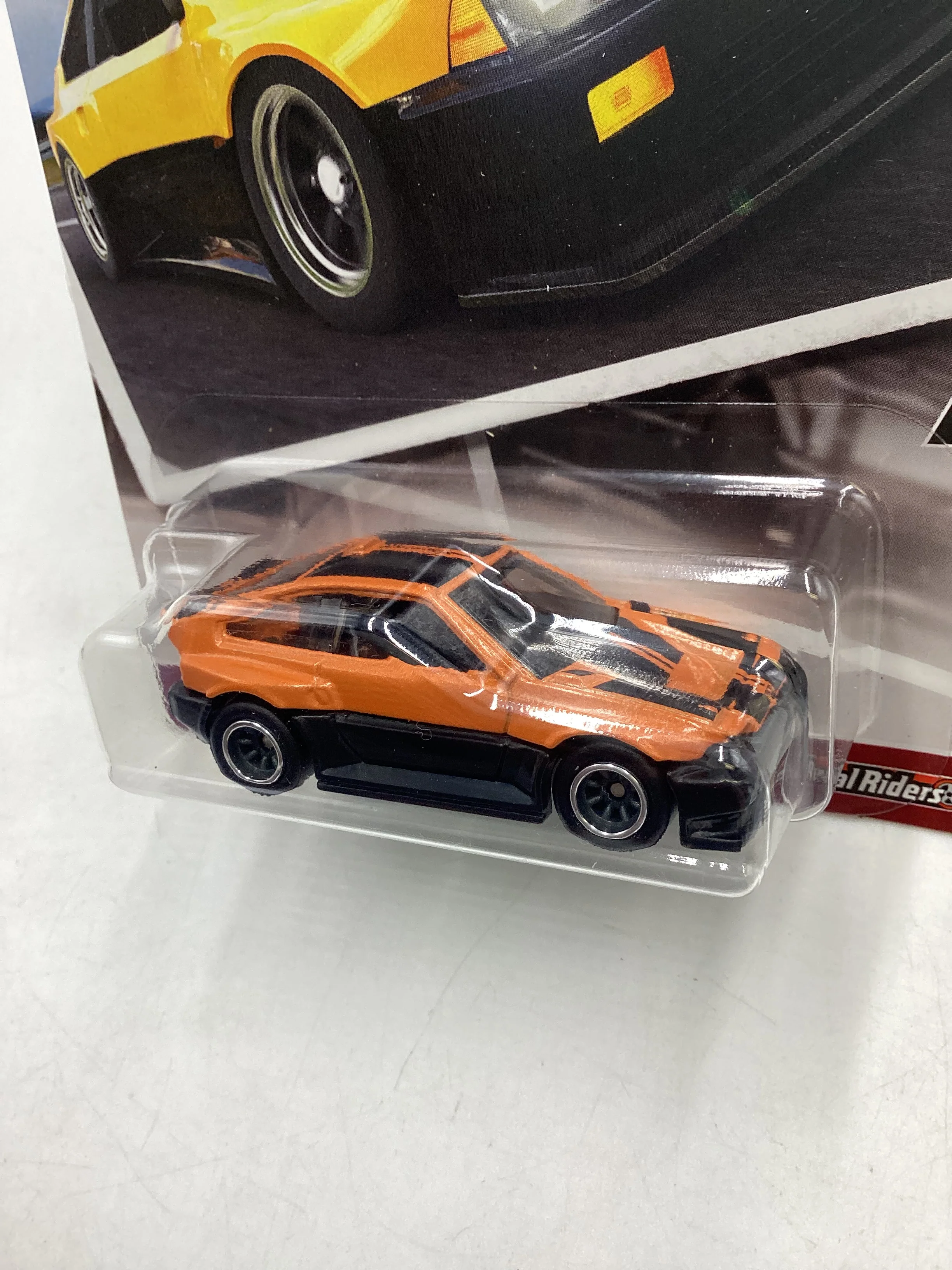 2017 Hot Wheels Modern Classics 2/5 85 Honda CR-X 245C - Image 4