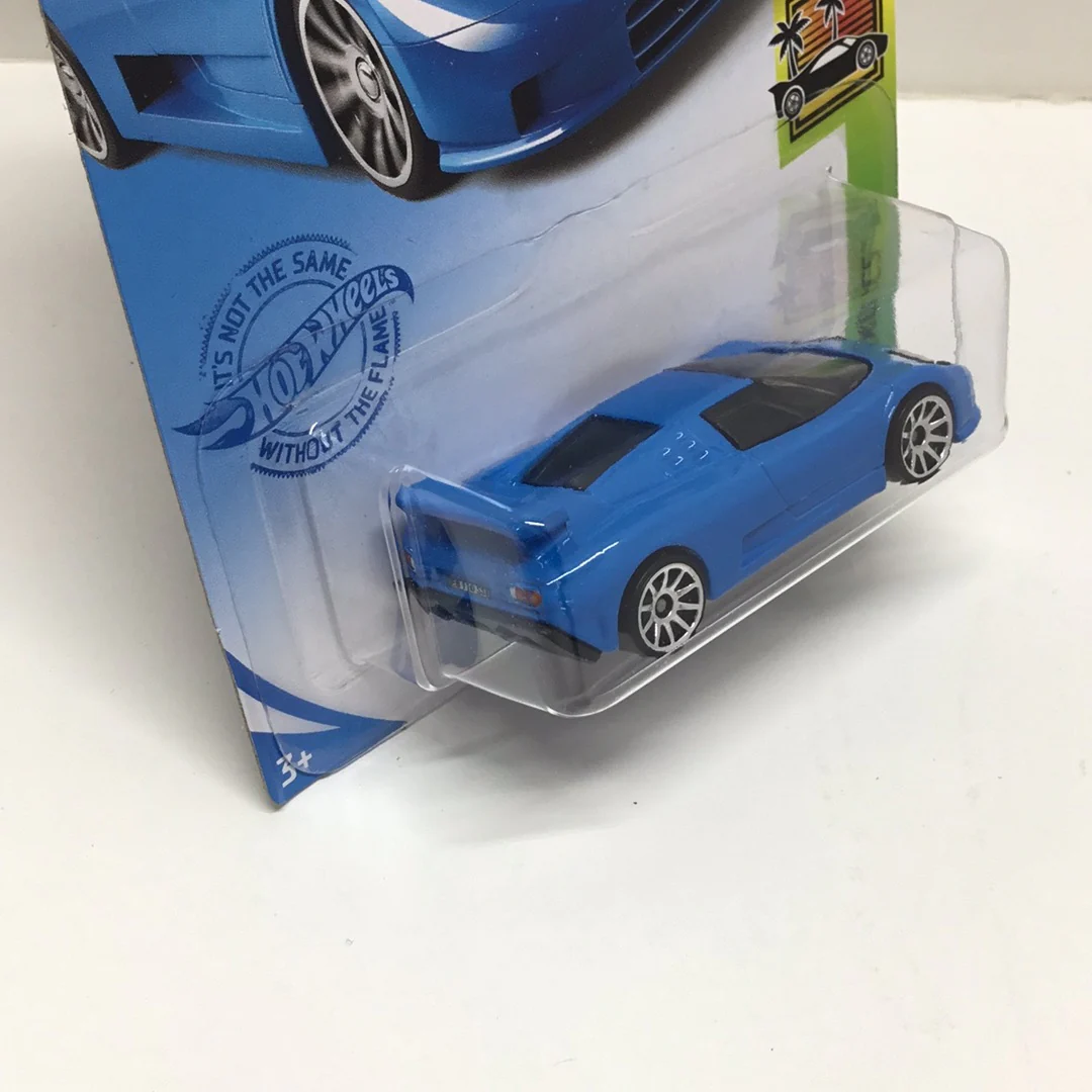 2021 hot wheels N case #224 94 Bugatti EB110 SS 104C - Image 3