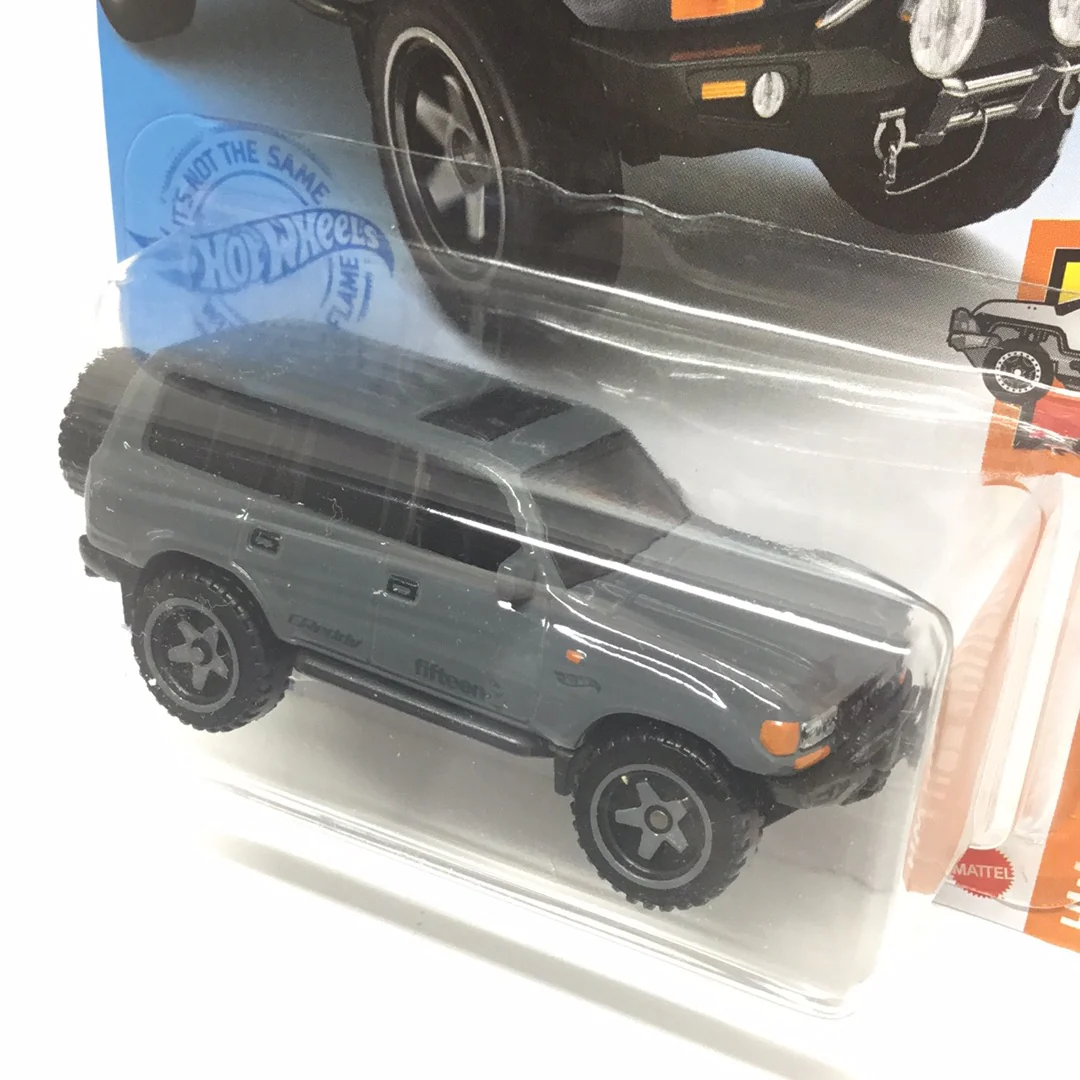 2021 hot wheels N case #226 Toyota Land Cruiser 80 95B - Image 2