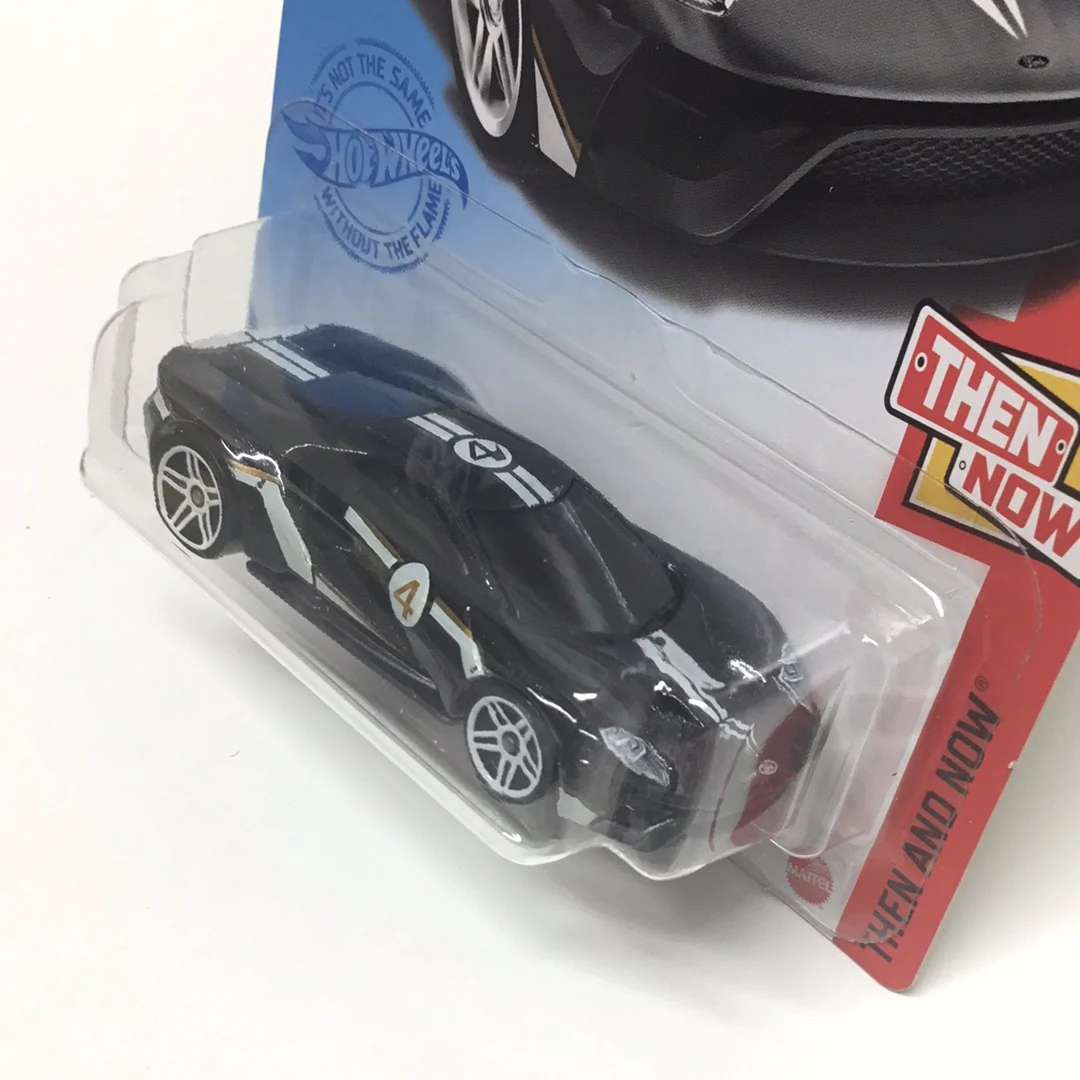 2021 hot wheels Q case #164 17 Ford GT 25B - Image 3