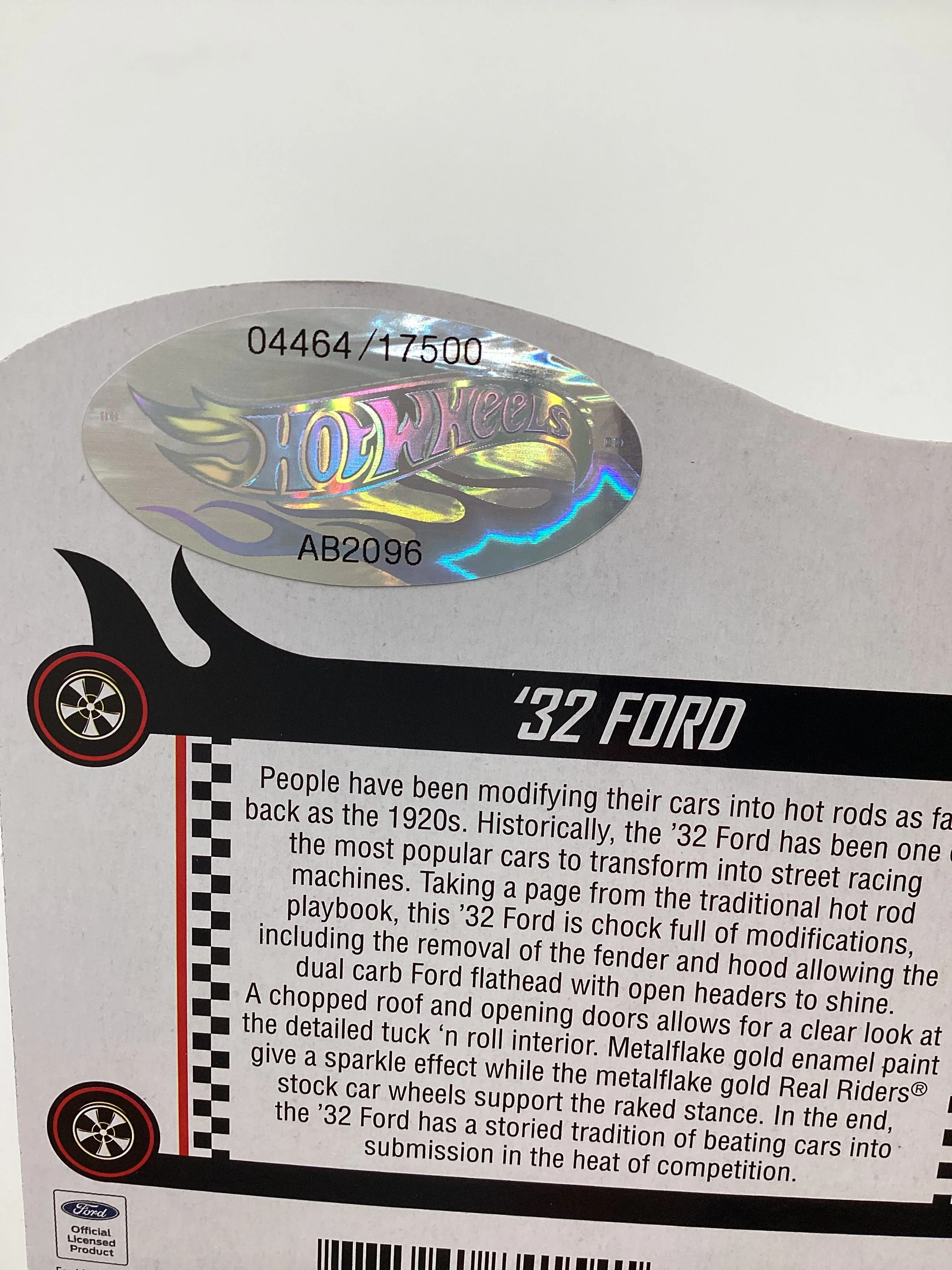 2021 Hot Wheels RLC #04464/17500 32 Ford Gold with protector - Image 8