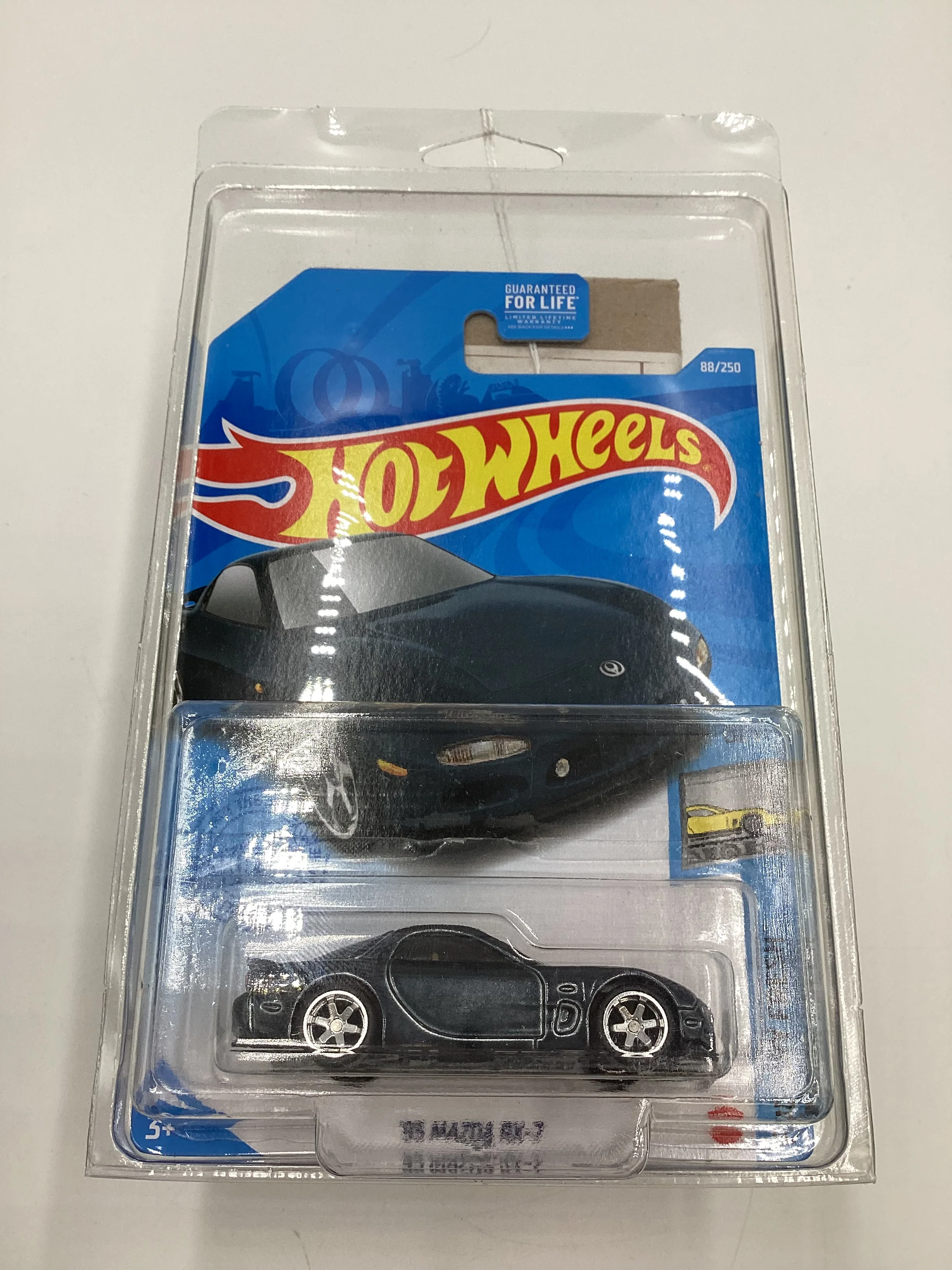 2021 Hot Wheels Super Treasure Hunt 95 Mazda RX-7 Black W/Protector - Image 8