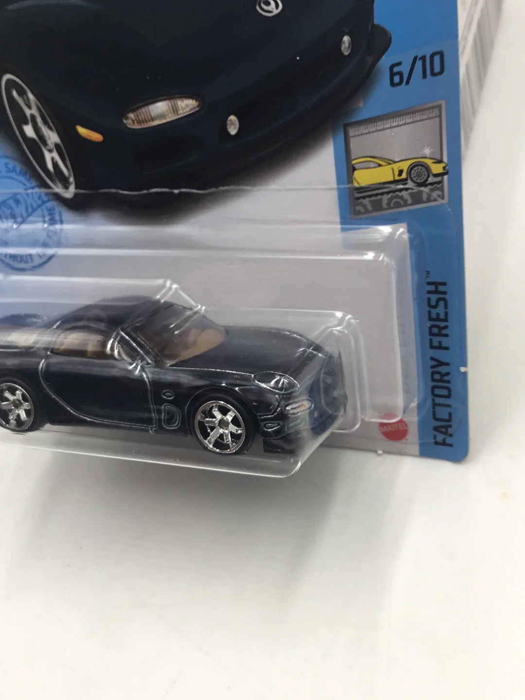 2021 hot wheels super treasure hunt 95 Mazda RX-7 W/Protector - Image 4