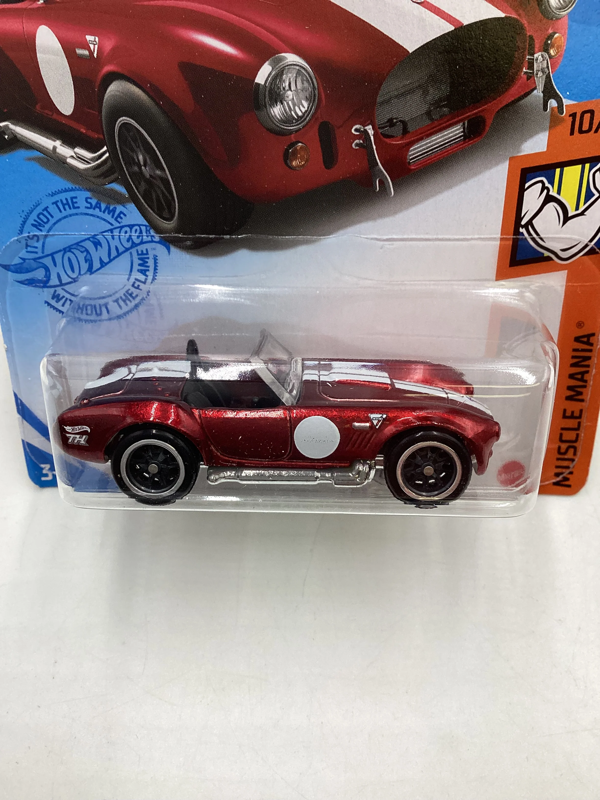 2021 Hot wheels Super treasure hunt Shelby Cobra 427 S/C Red W/Protector - Image 3