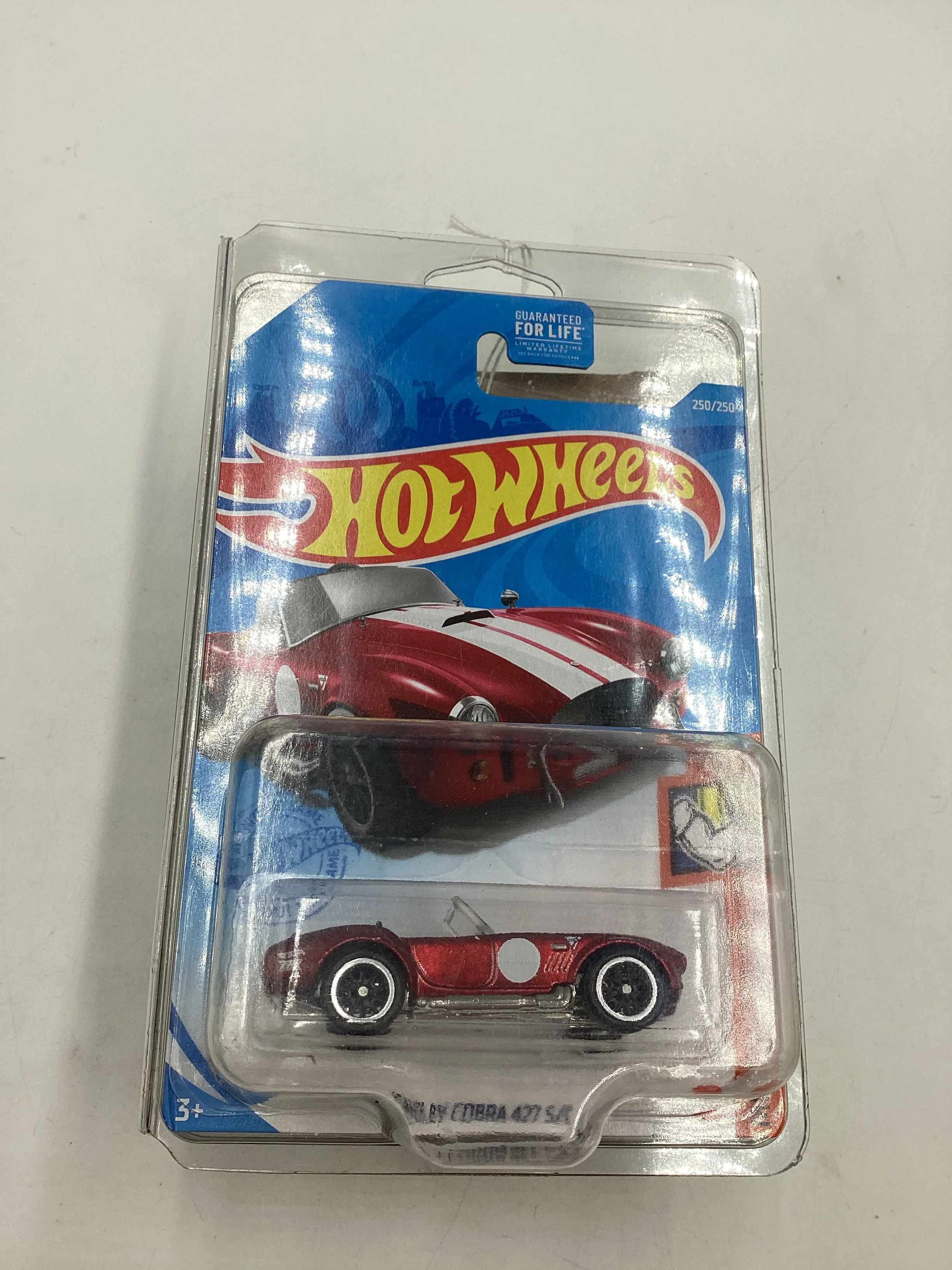2021 Hot wheels Super treasure hunt Shelby Cobra 427 S/C Red W/Protector - Image 8