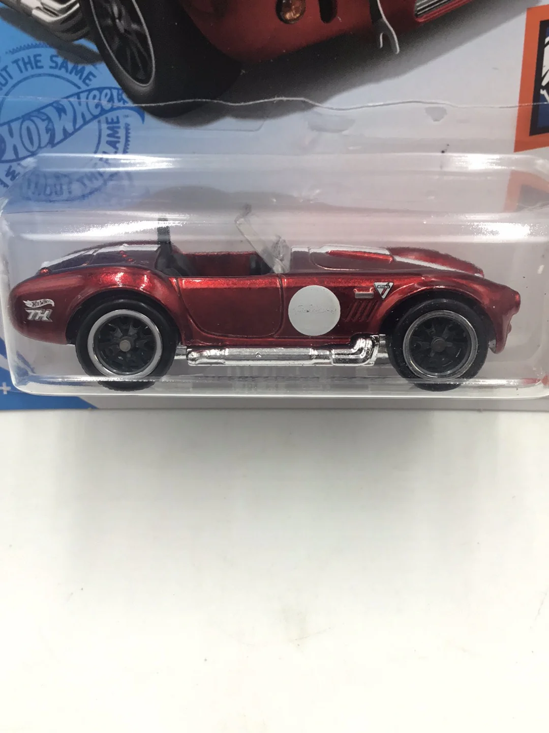 2021 hot wheels super treasure hunt Shelby Cobra 427 S/C W/Protecto - Image 2