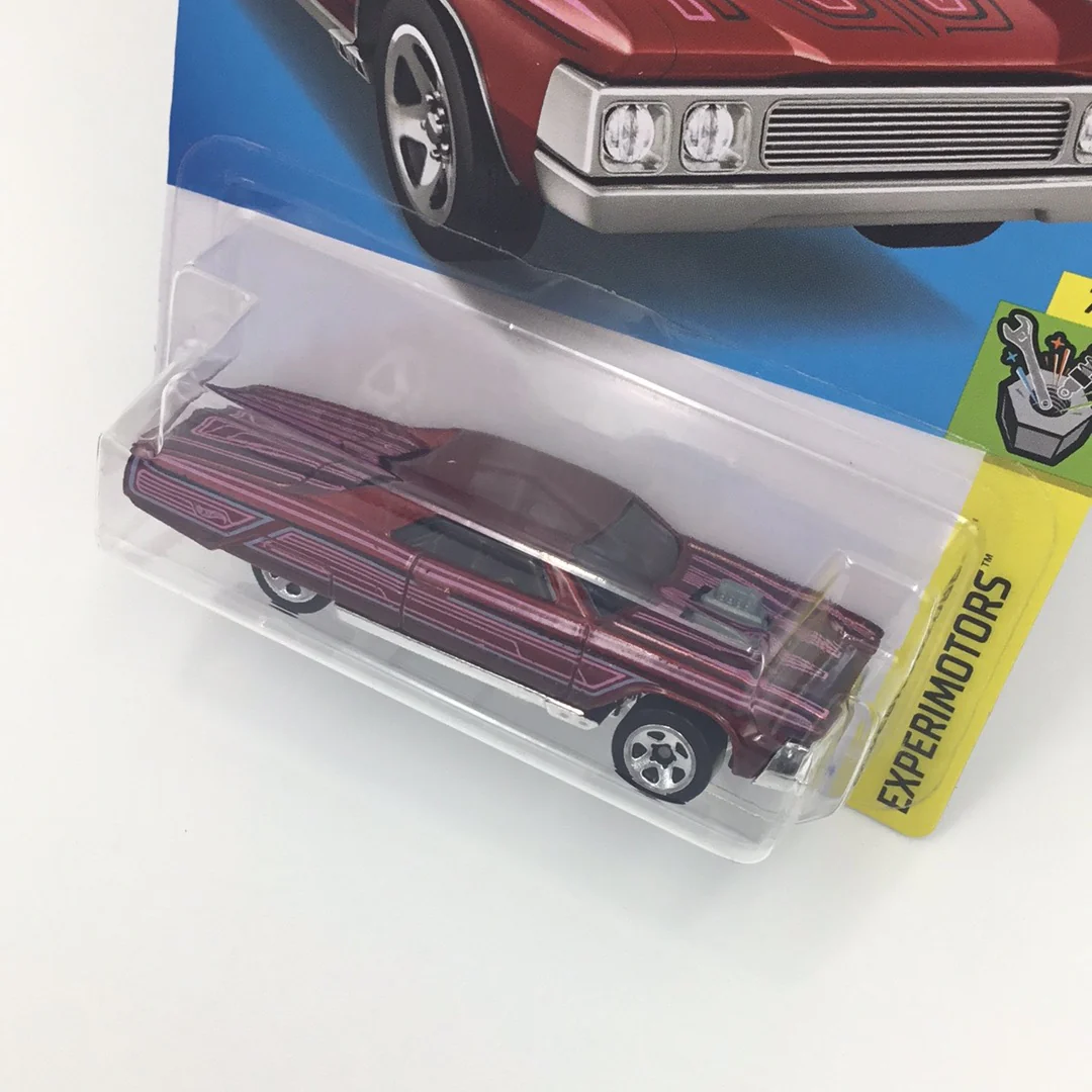2022 hot wheels #128 Layin Lowrider 10A - Image 3