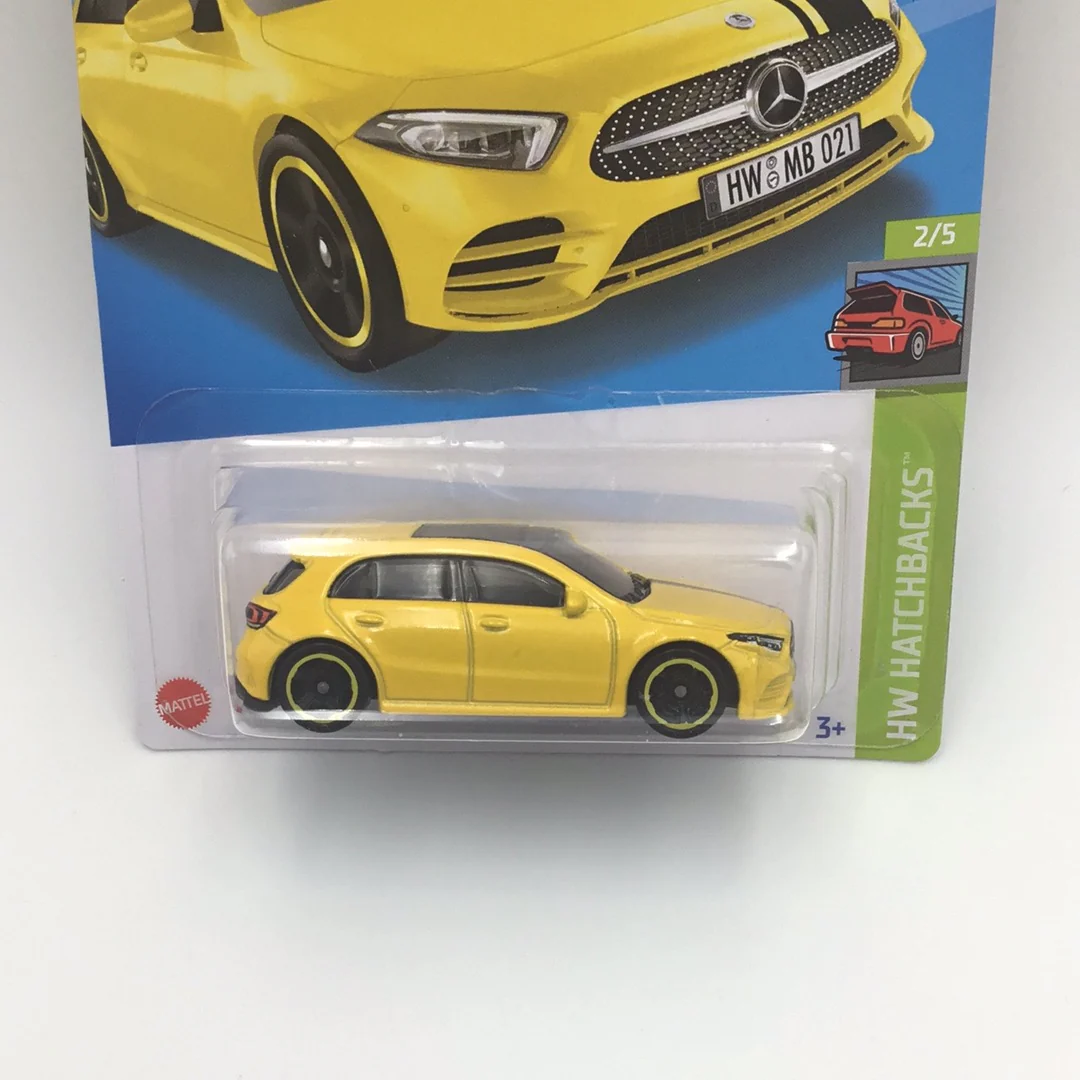 2022 hot wheels #18 19 Mercedes Benz A-Class yellow 90F - Image 2