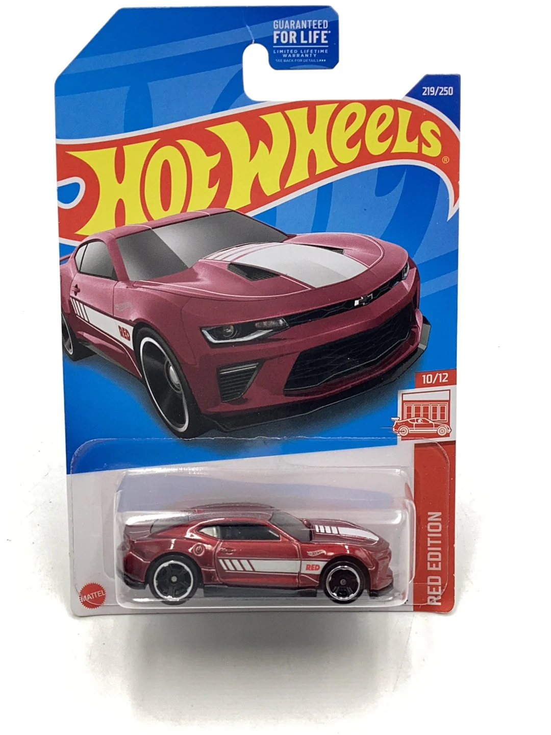 2022 Hot Wheels #219 18 Camaro SS has J hook crease - Image 2