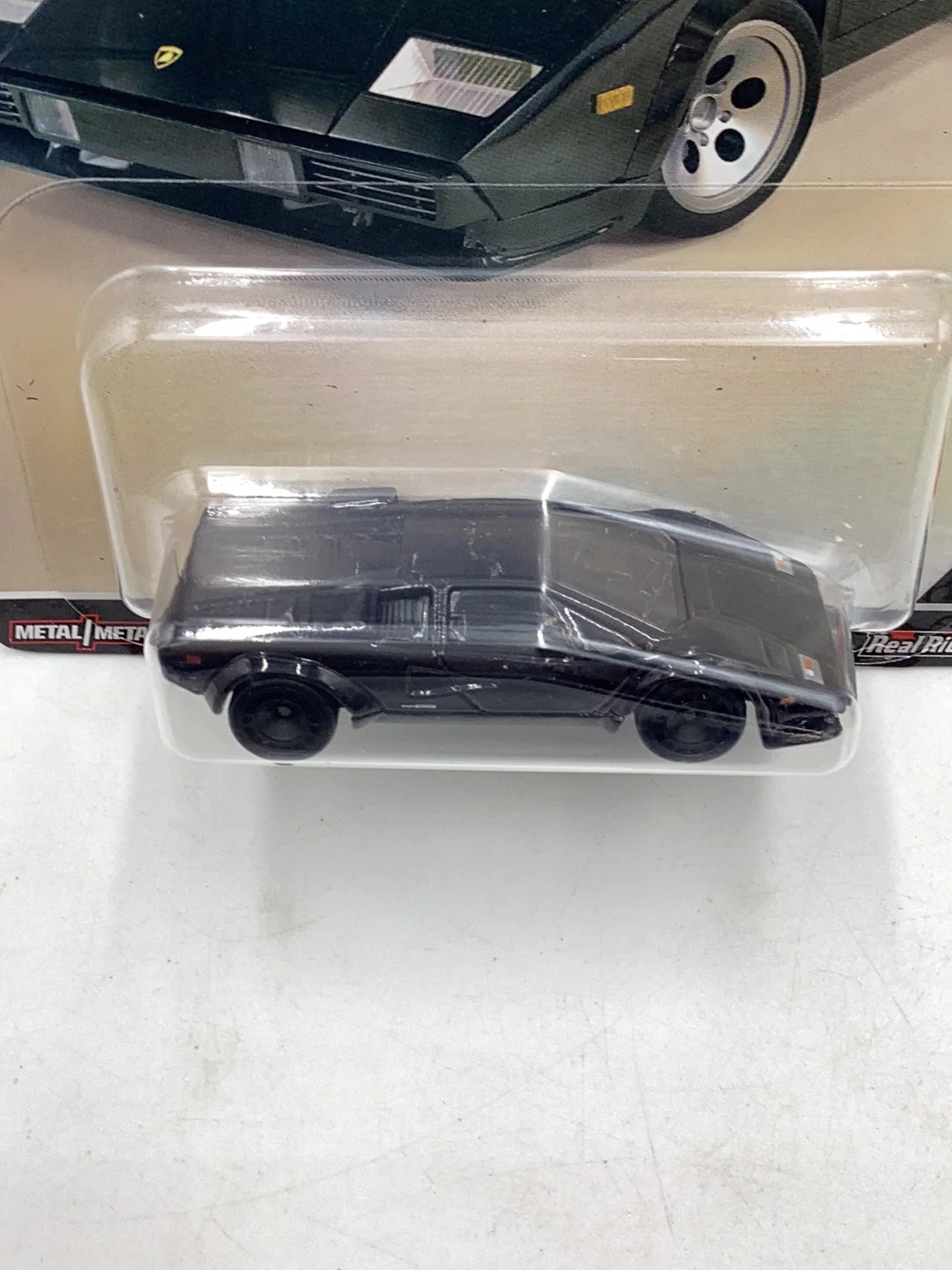 2022 Hot wheels car culture Chase 0/5 Jay Lenos Garage Lamborghini Countach LP 5000 QV with protector - Image 5