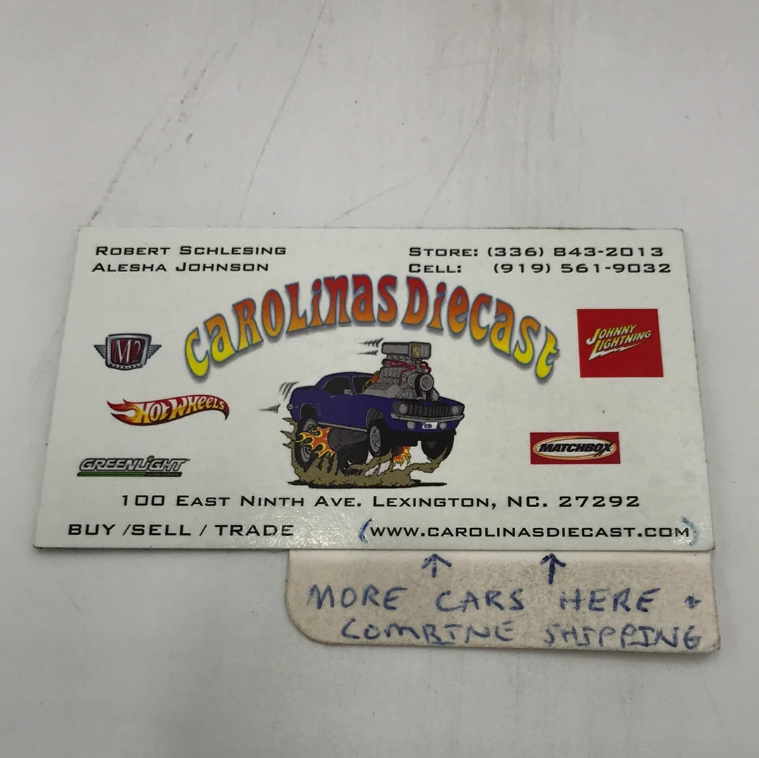 2022 hot wheels J case #173 1986 Toyota Van 93F - Image 5
