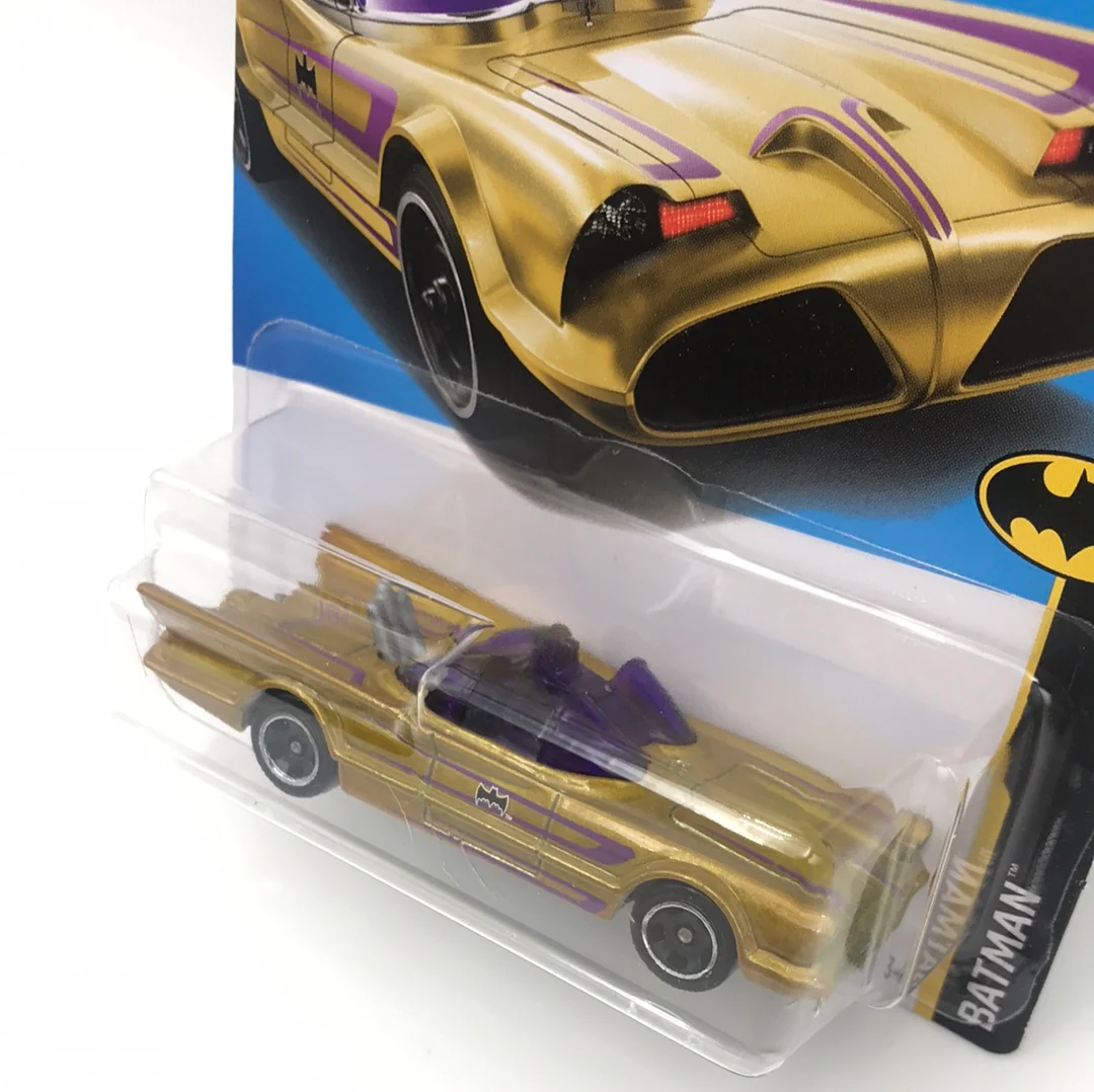 2022 hot wheels N case #131 TV Series Batmobile gold/purple 119G - Image 3