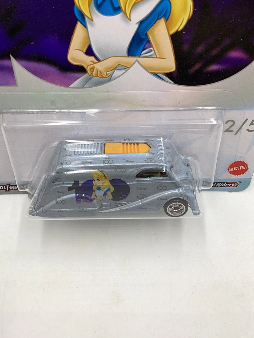 2022 Hot wheels pop culture Disney 100 Deco Delivery 2/5 267B - Image 5