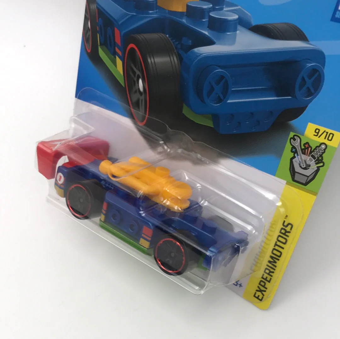 2022 hot wheels Q case #165 Bricking Speed LL7 - Image 3