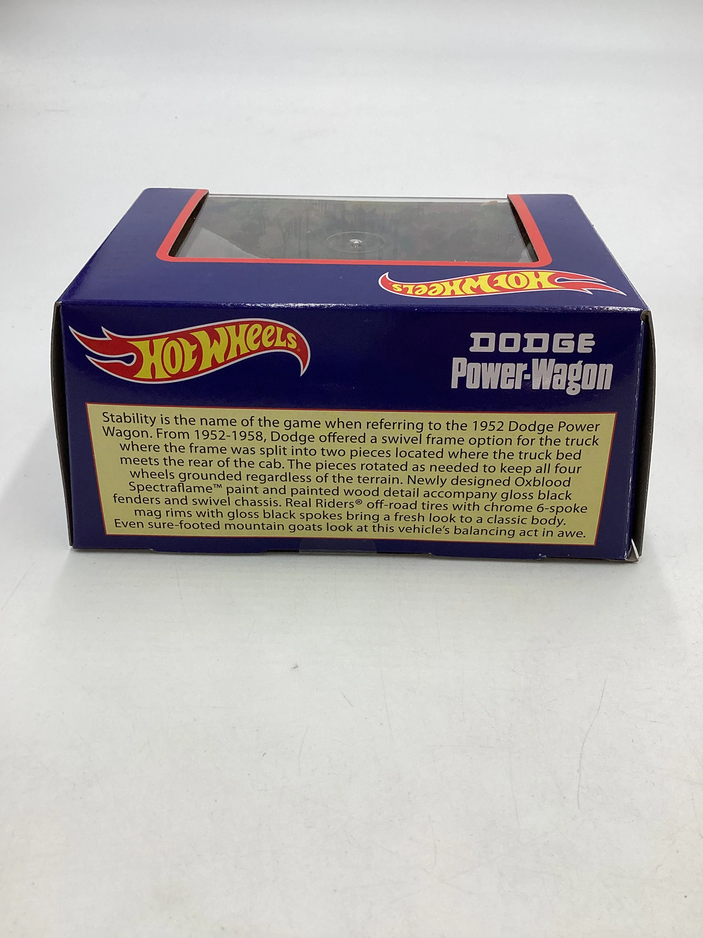 2022 Hot wheels RLC 22478/25000 Red 1952 Dodge Power Wagon - Image 9