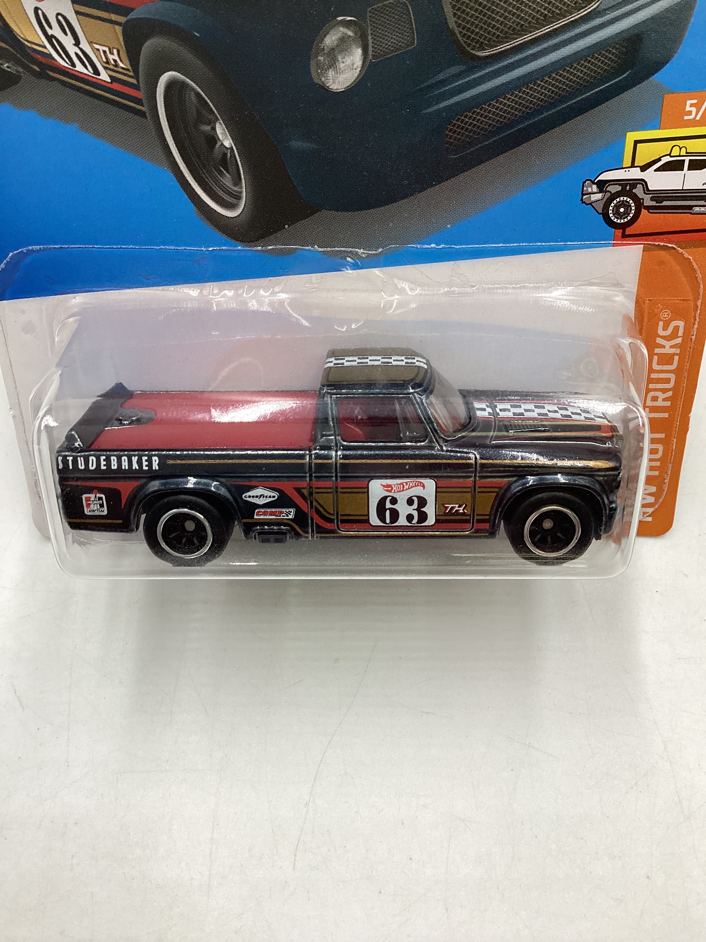 2022 Hot Wheels Super Treasure Hunt #093 63 Studebaker Champ W/ Protector - Image 3