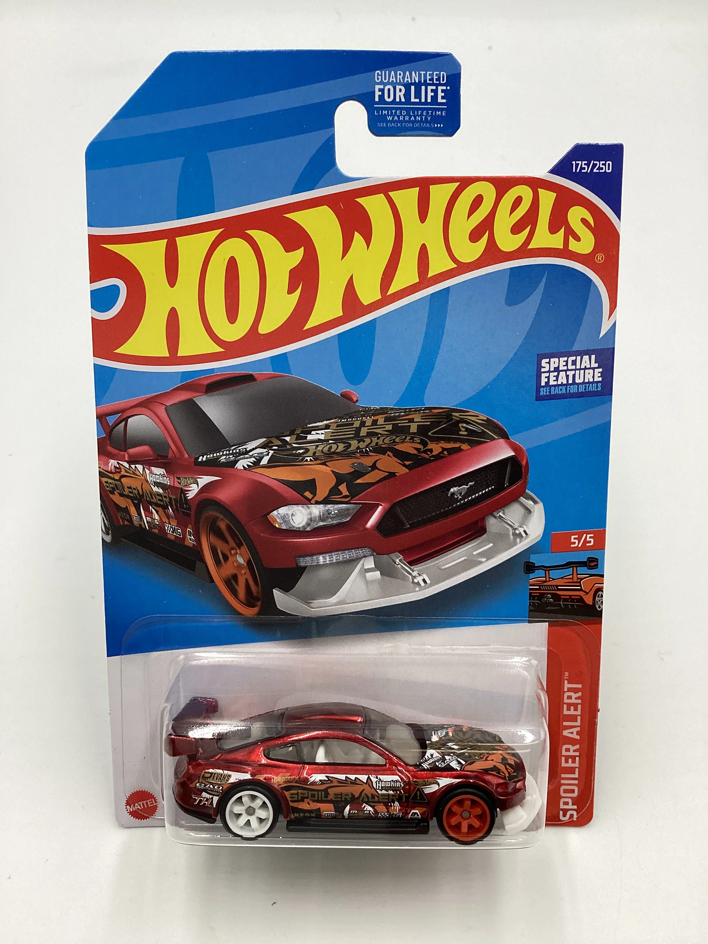 2022 Hot wheels Super Treasure Hunt Custom #175 18 Ford Mustang GT Red W/ Protector - Image 2