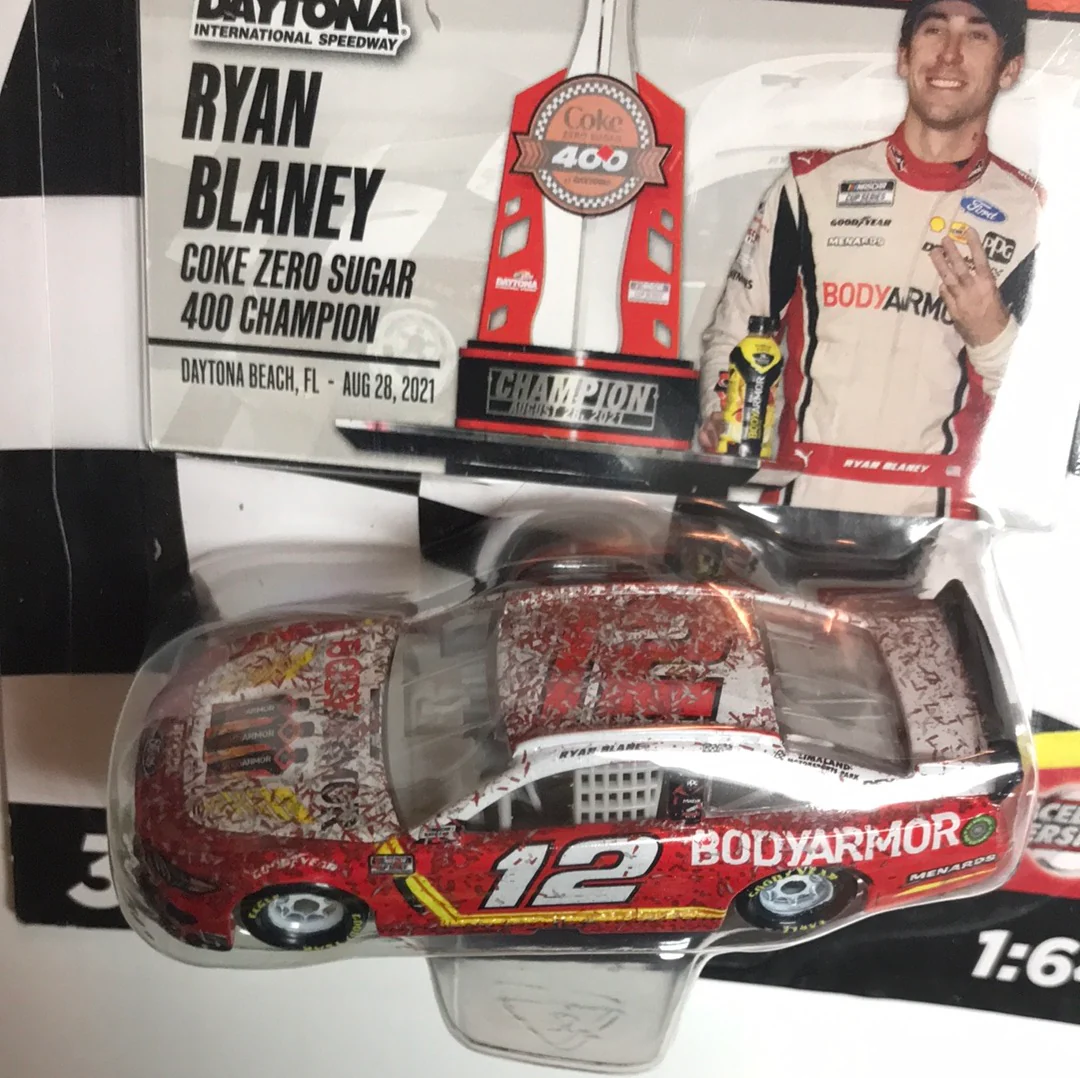 2022 nascar authentics wave 1 Ryan blaney - Image 3