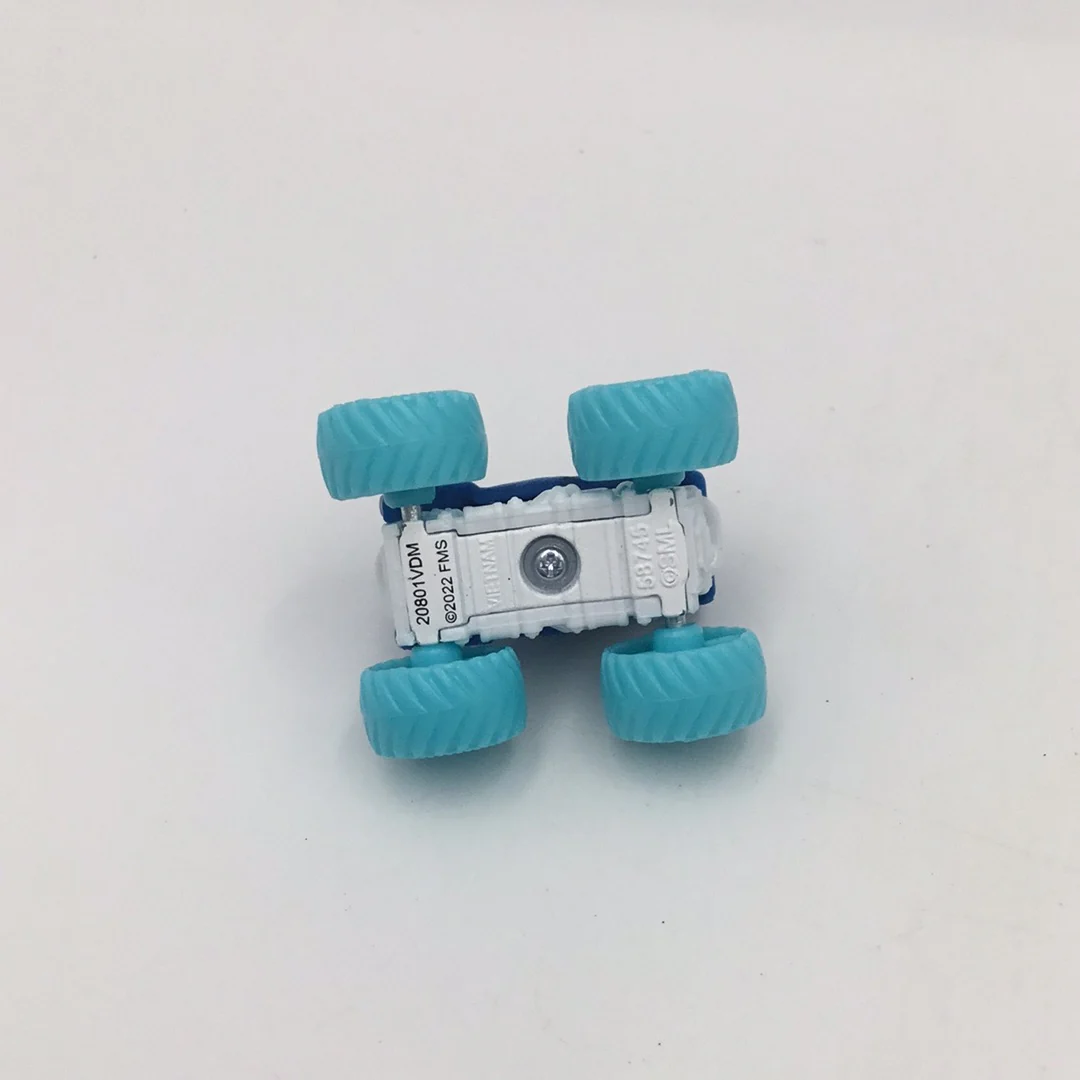 2022 Spin Master monster jam mini series 8 #632 Grave Digger Ice - Image 6