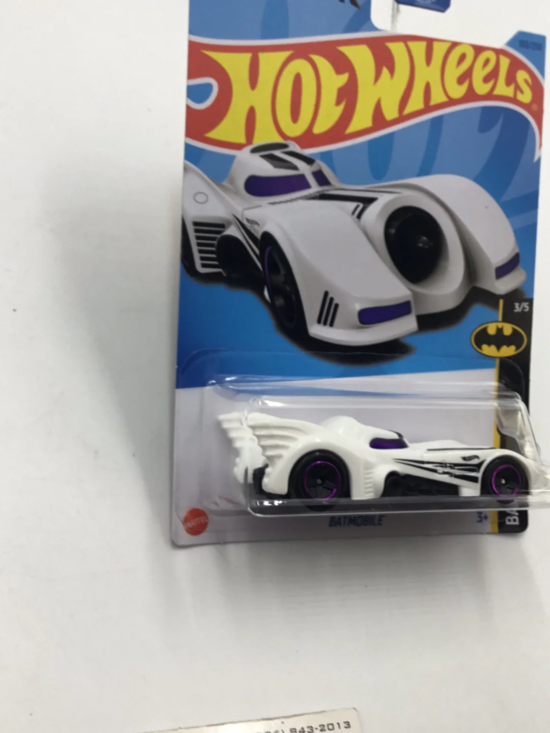 2023 hot wheels #103 Batmobile white the flash 117C - Image 3