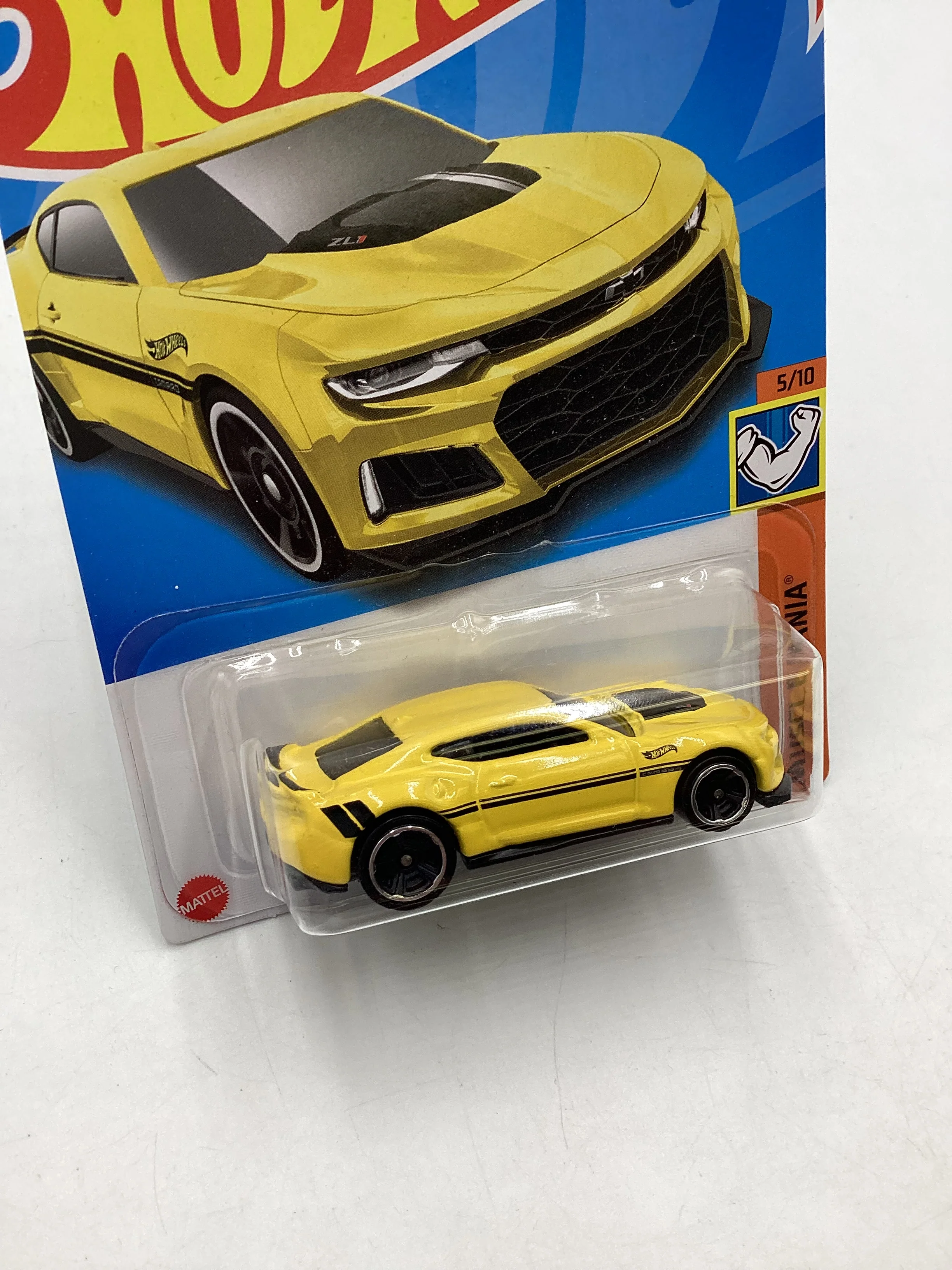 2023 Hot wheels #135 Yellow 2017 Camaro ZL1 5H - Image 4