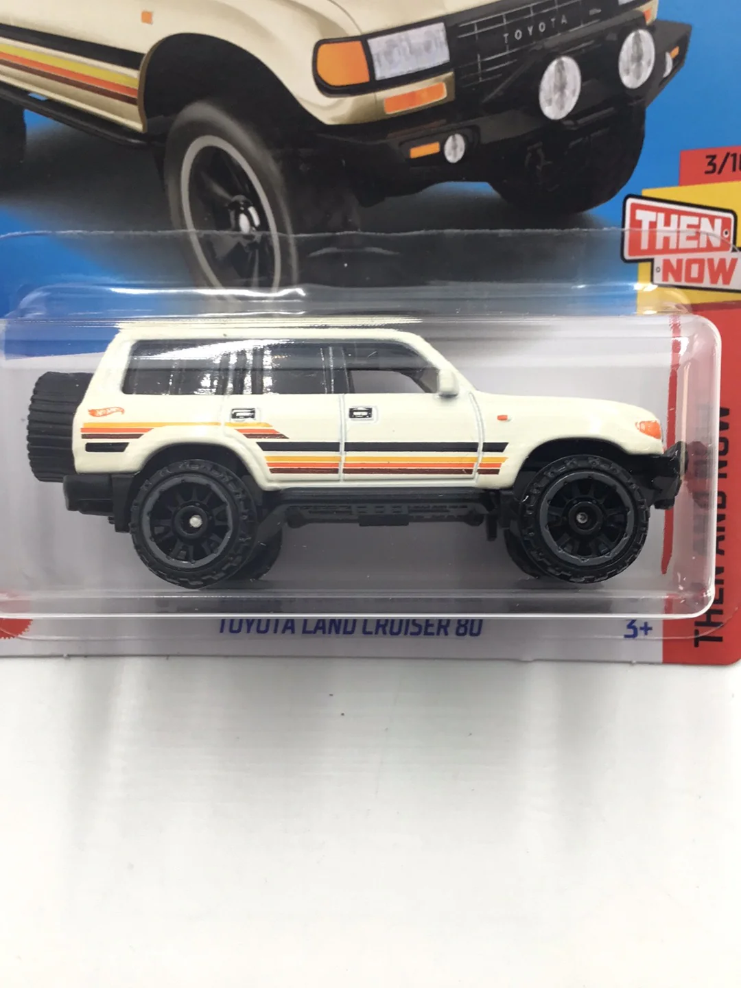 2023 hot wheels m case #204 Toyota Land Cruiser 80 95A - Image 2