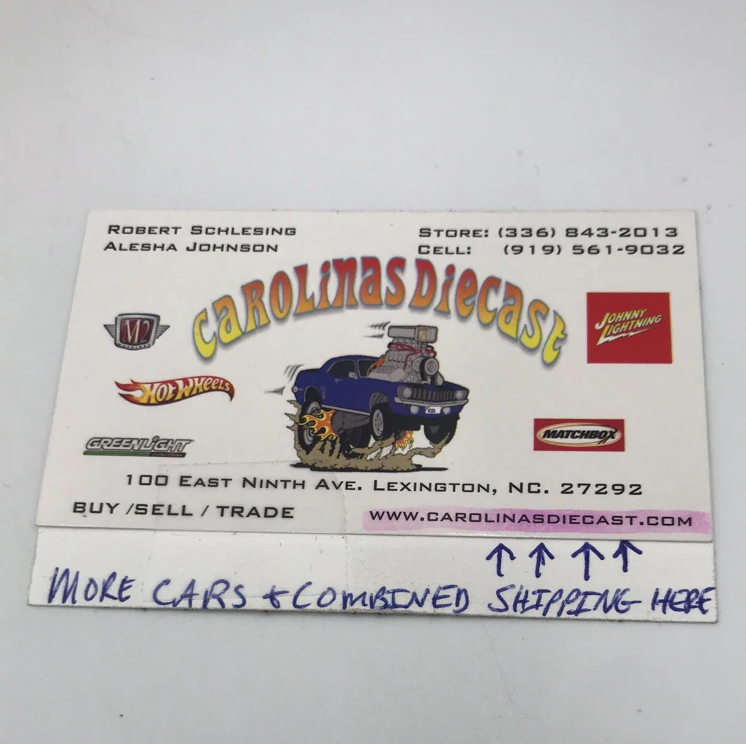 2023 hot wheels A B case #24 Surfin School Bus - Image 5
