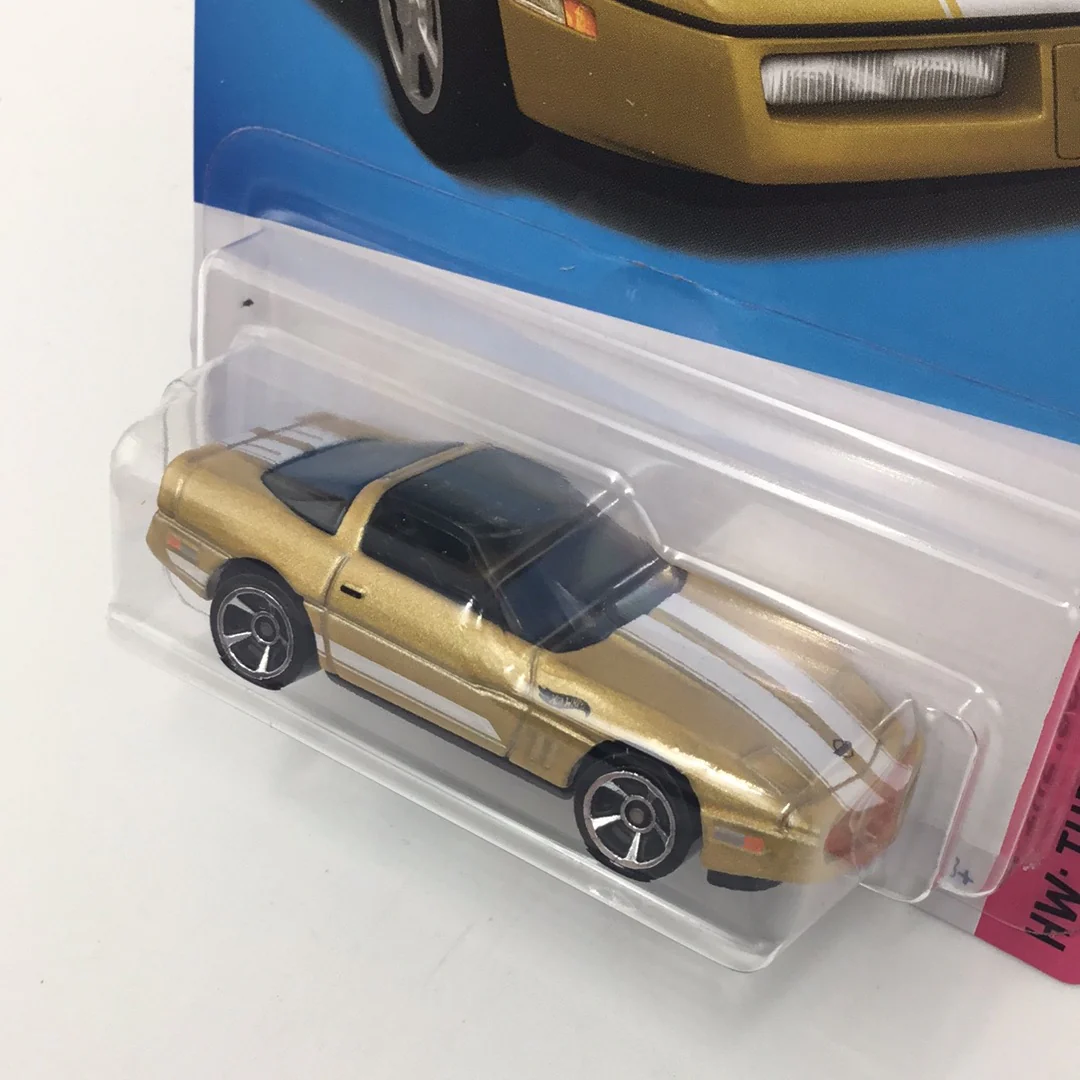 2023 hot wheels D case #74 84 Corvette 4A - Image 3