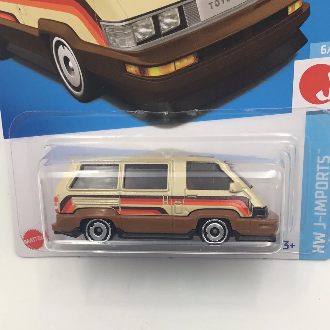 2023 hot wheels D case #95 1986 Toyota Van 93E - Image 2