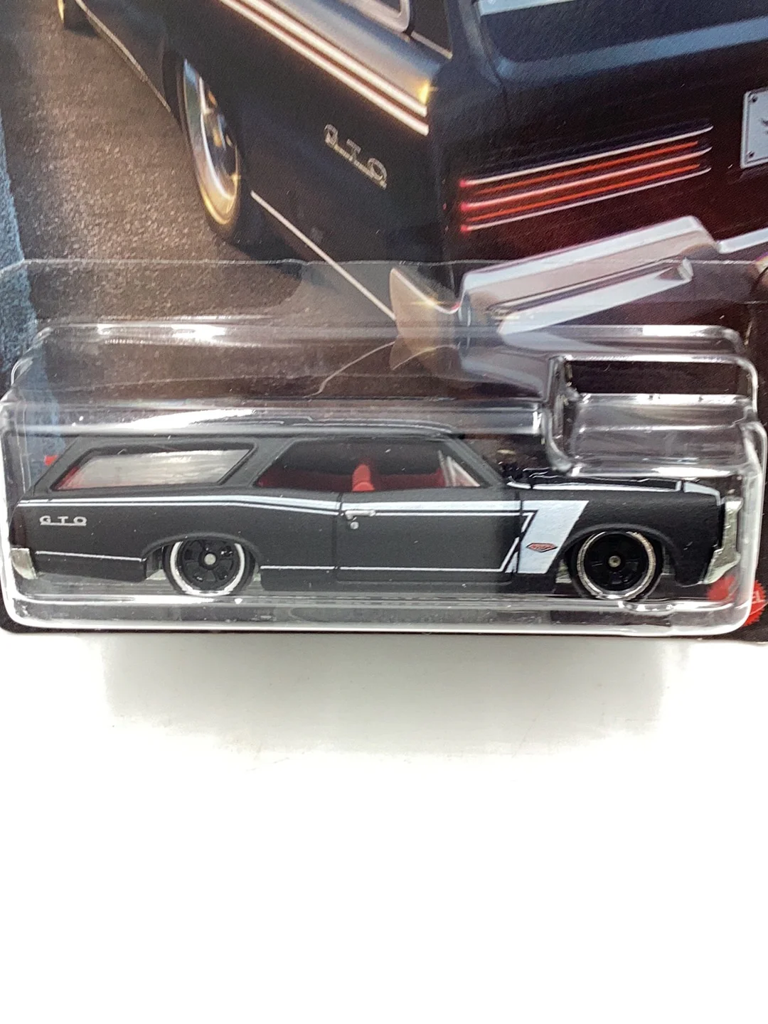 2023 hot wheels Hot Wagons Custom 66 GTO Wagon 2/5 159B - Image 2