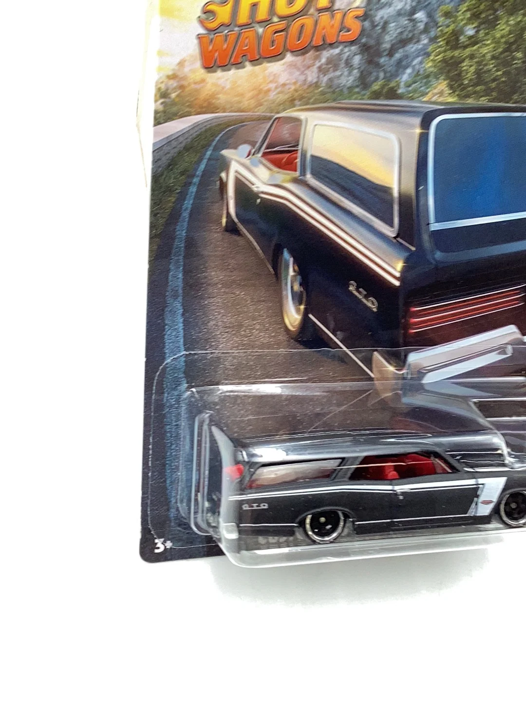 2023 hot wheels Hot Wagons Custom 66 GTO Wagon 2/5 159B - Image 3