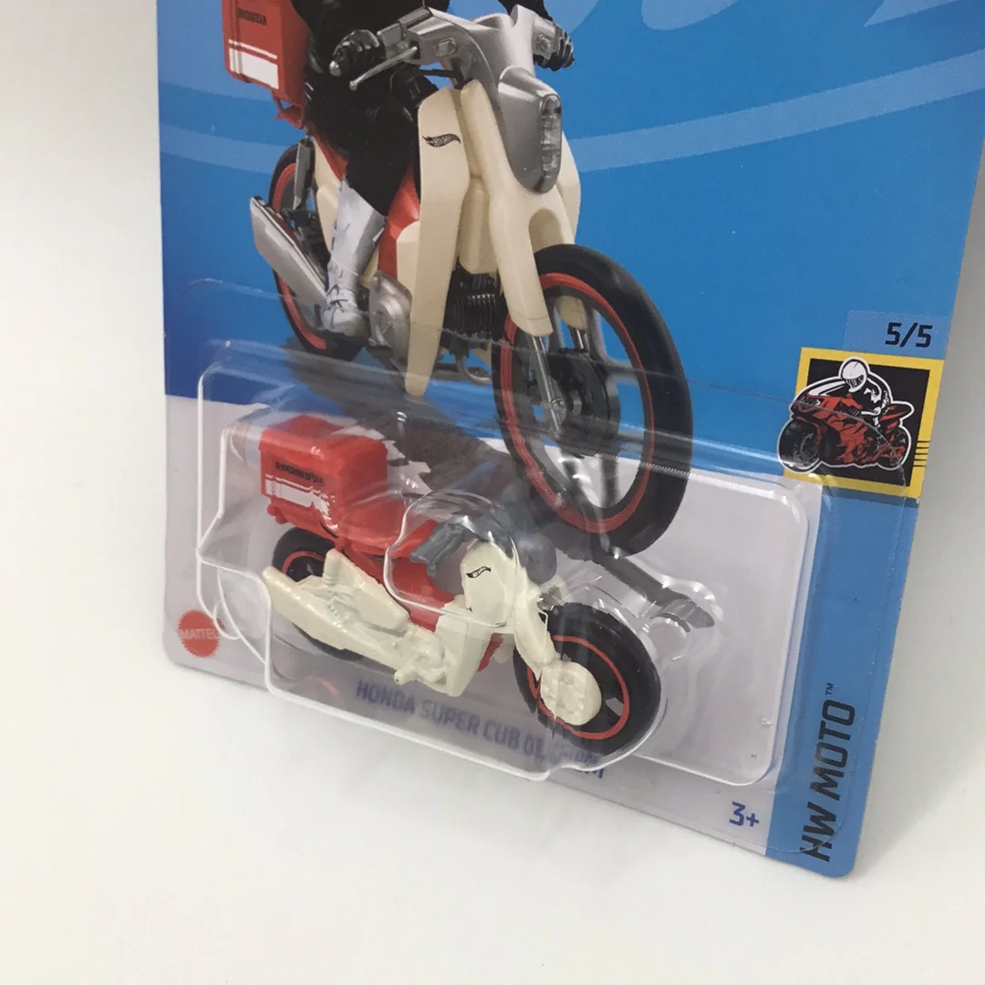 2023 hot wheels J case #160 Honda Super Cub Custom 78H - Image 3