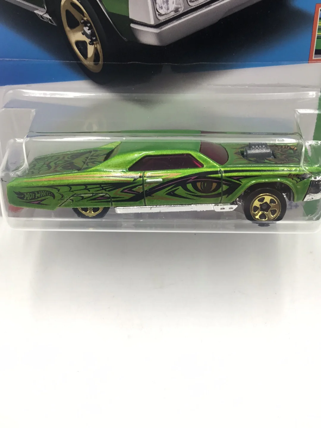 2023 hot wheels P case #237 Layin Lowrider 9G - Image 2