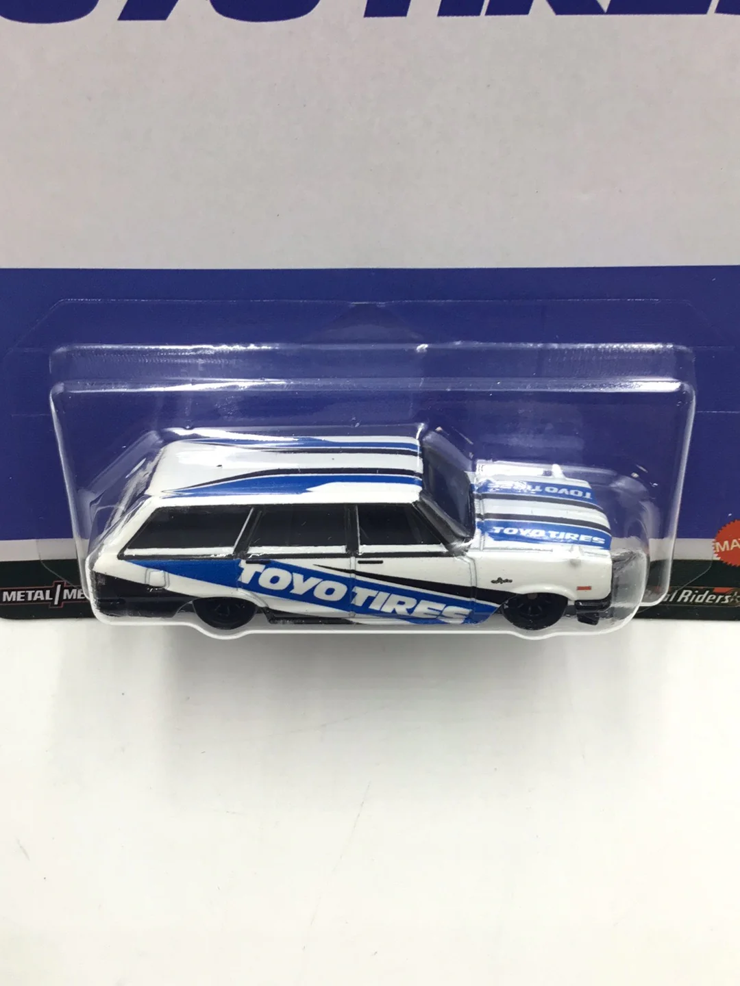 2023 Hot wheels Pop Culture Speed Graphics Toyo Tires 69 Nissan Skyline Van 3/5 244D - Image 5