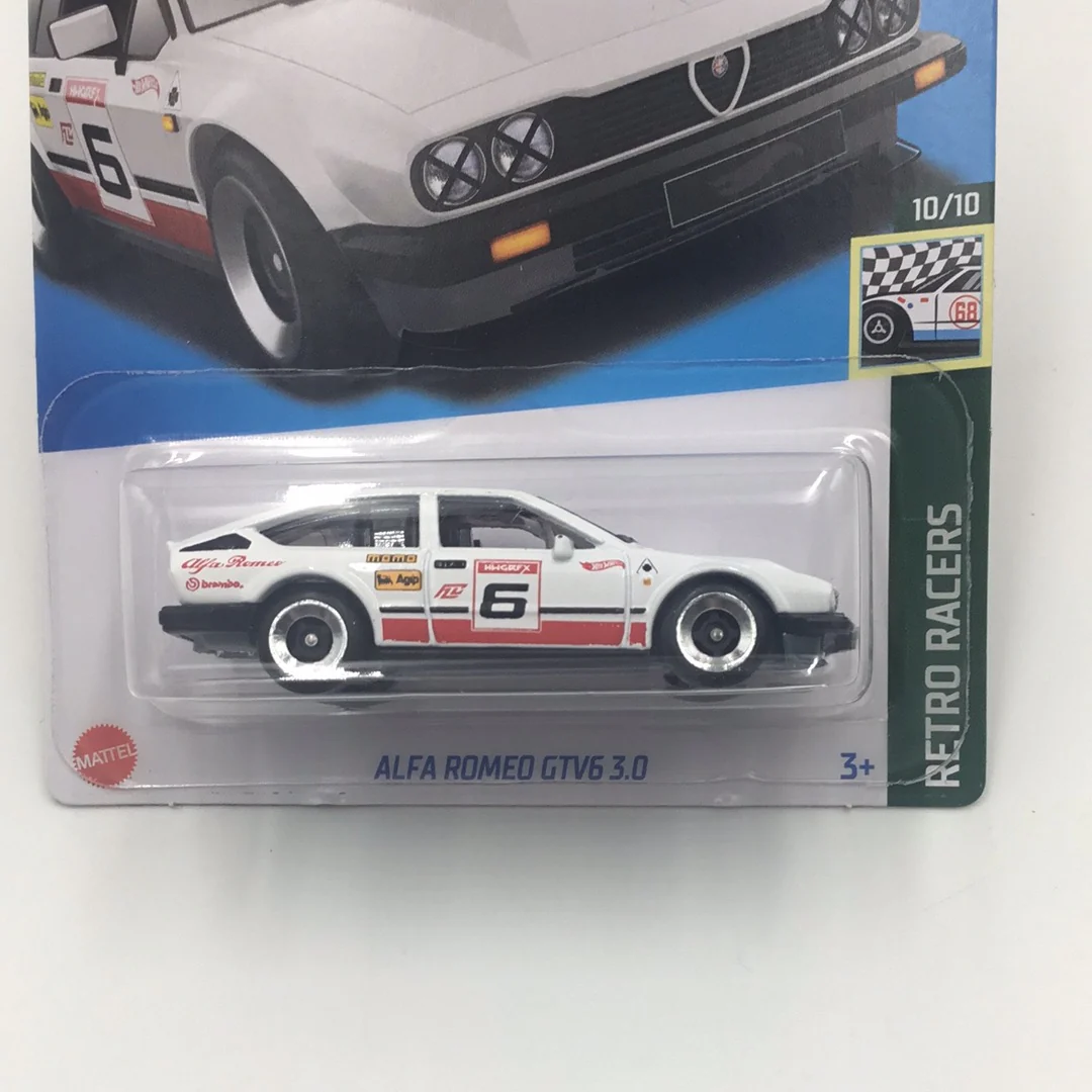 2023 hot wheels Q Case #185 Alfa Romeo GTV6 3.0 65i - Image 2