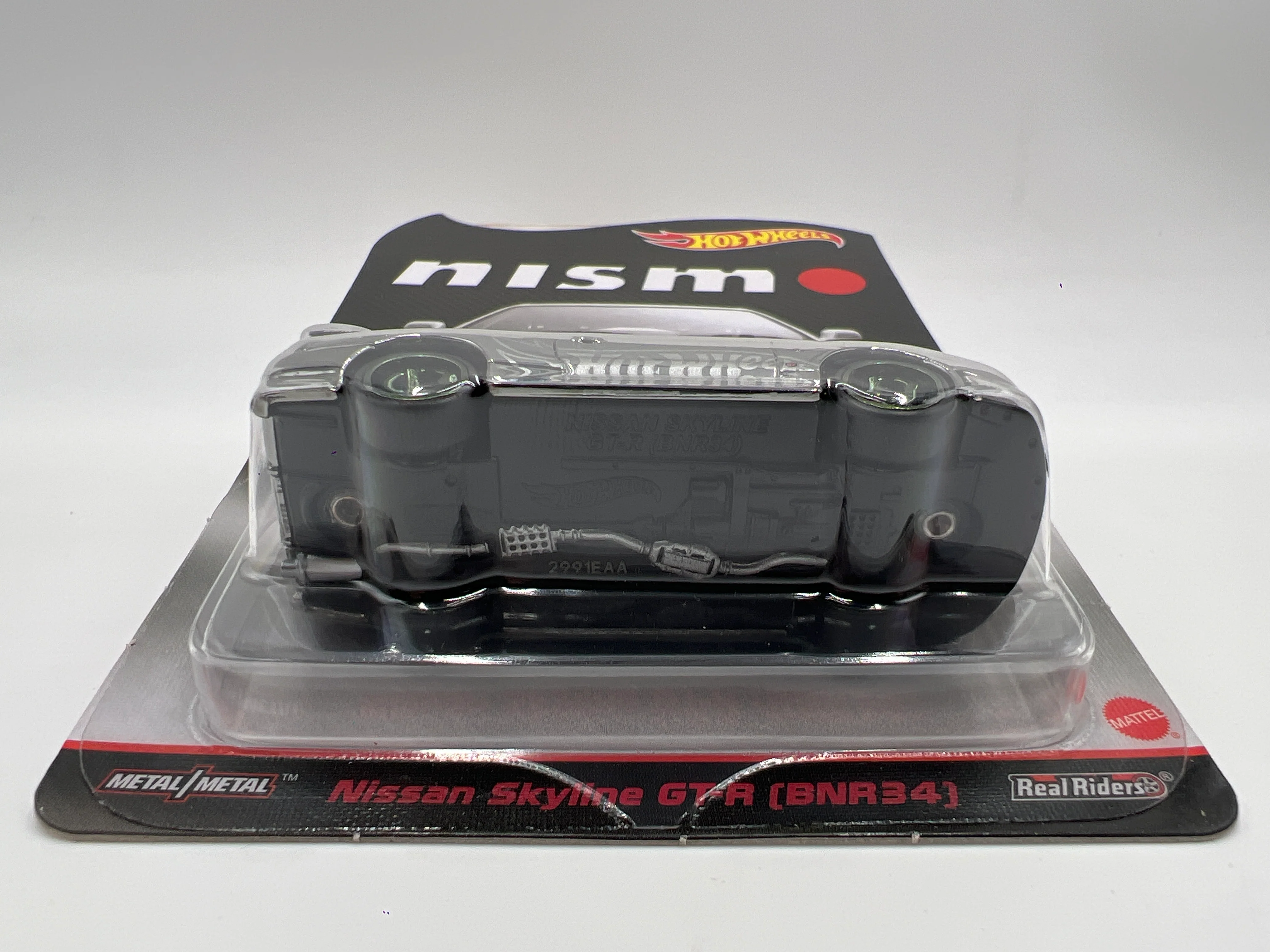 Hot Wheels RLC #6016/30000 Nismo Nissan Skyline GT-R BNR34 Chrome W/Protector - Image 5