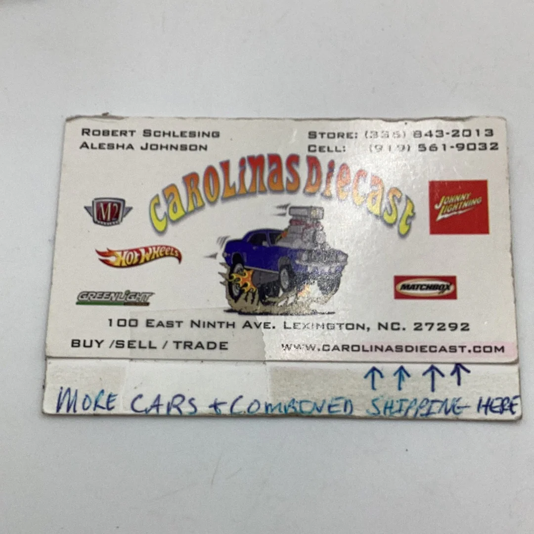 2023 hot wheels super treasure hunt 68 Corvette Gas Monkey W/ Protector - Image 7