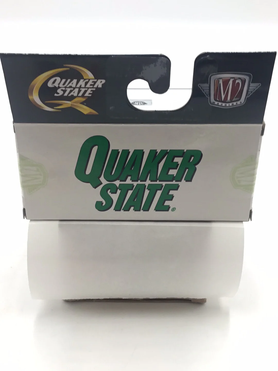 2023 M2 MACHINES 1971 Plumouth Cuda 440 6-Pack Quaker State S49 - Image 4