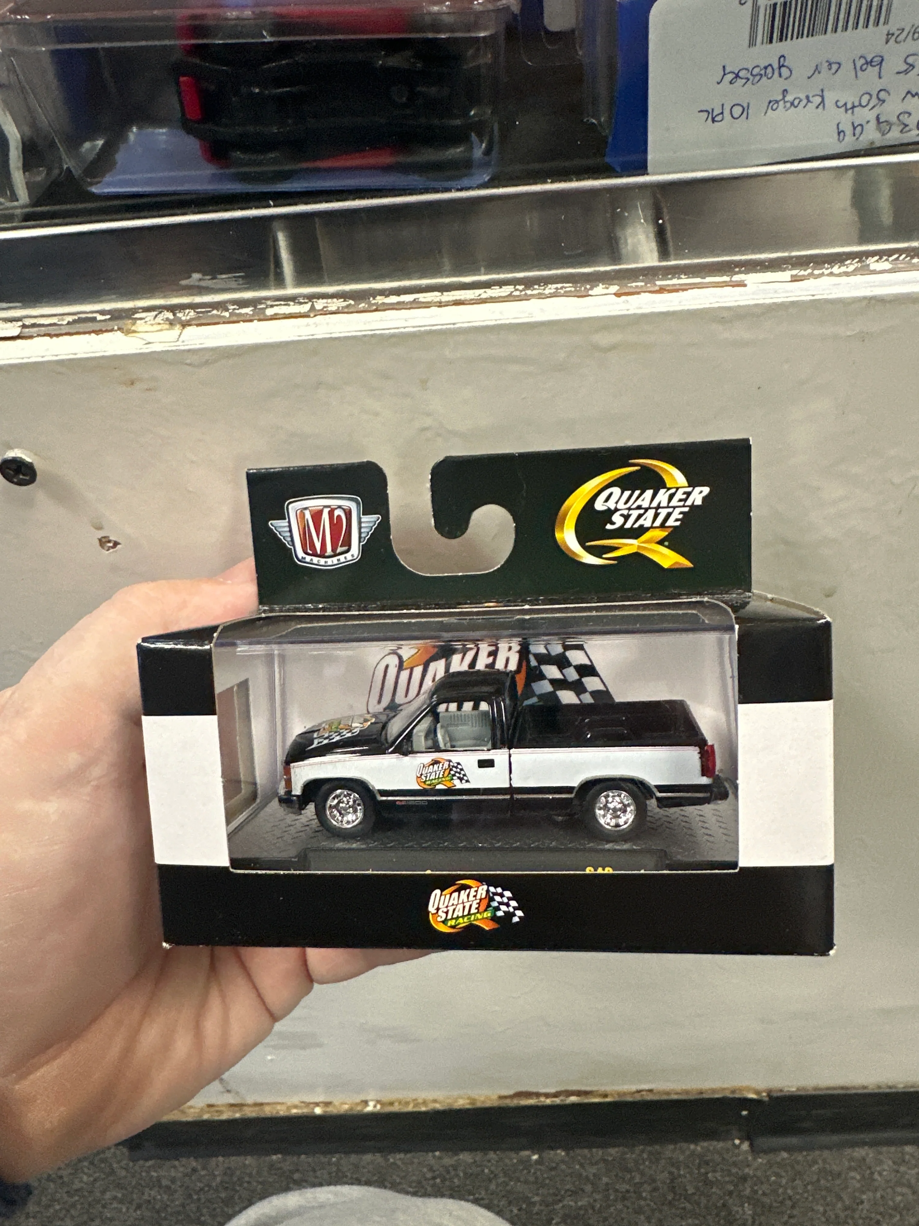 2023 M2 MACHINES 1989 GMC Sierra 1500 Quaker State S49 - Image 10