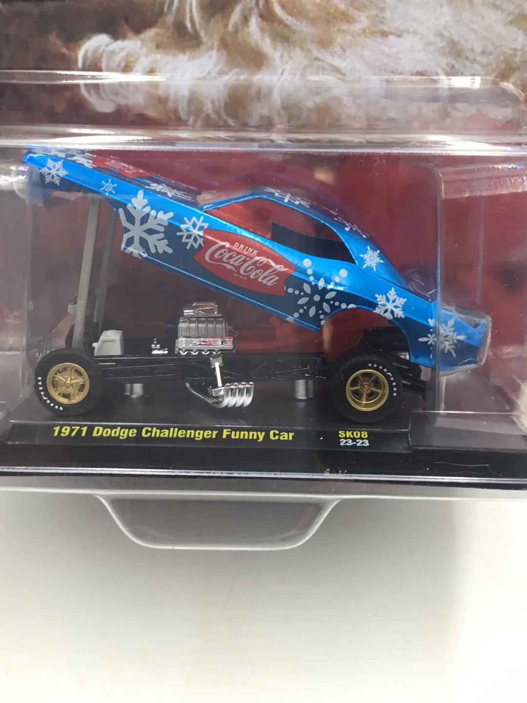 2023 M2 MACHINES Christmas Coca Cola 1971 Dodge Challenger funny car SK08 - Image 2