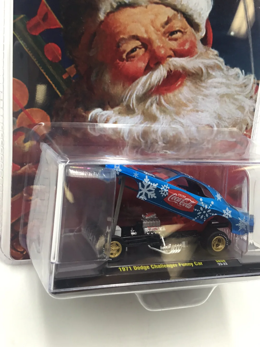 2023 M2 MACHINES Christmas Coca Cola 1971 Dodge Challenger funny car SK08 - Image 3