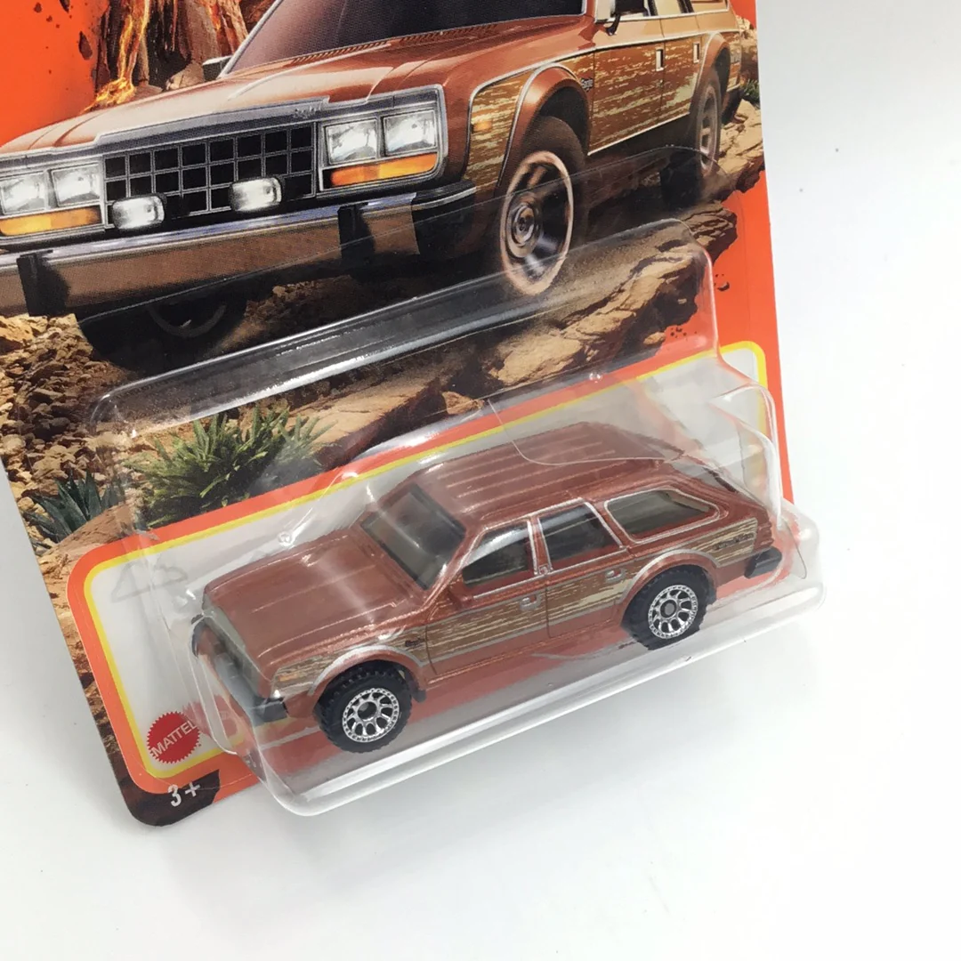 2023 matchbox 70 years #11 1980 AMC Eagle 60i - Image 3