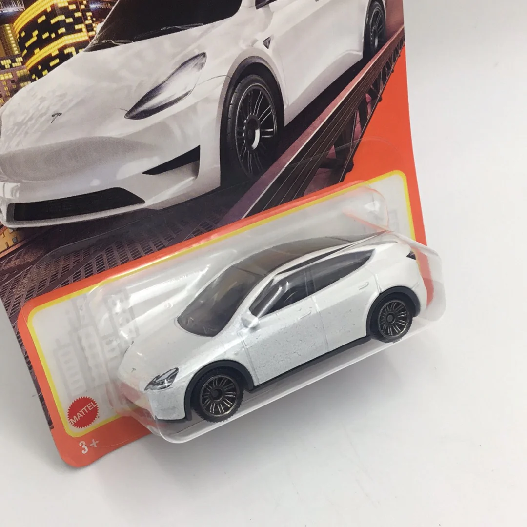 2023 matchbox 70 years #89 Tesla Model Y 45F - Image 3