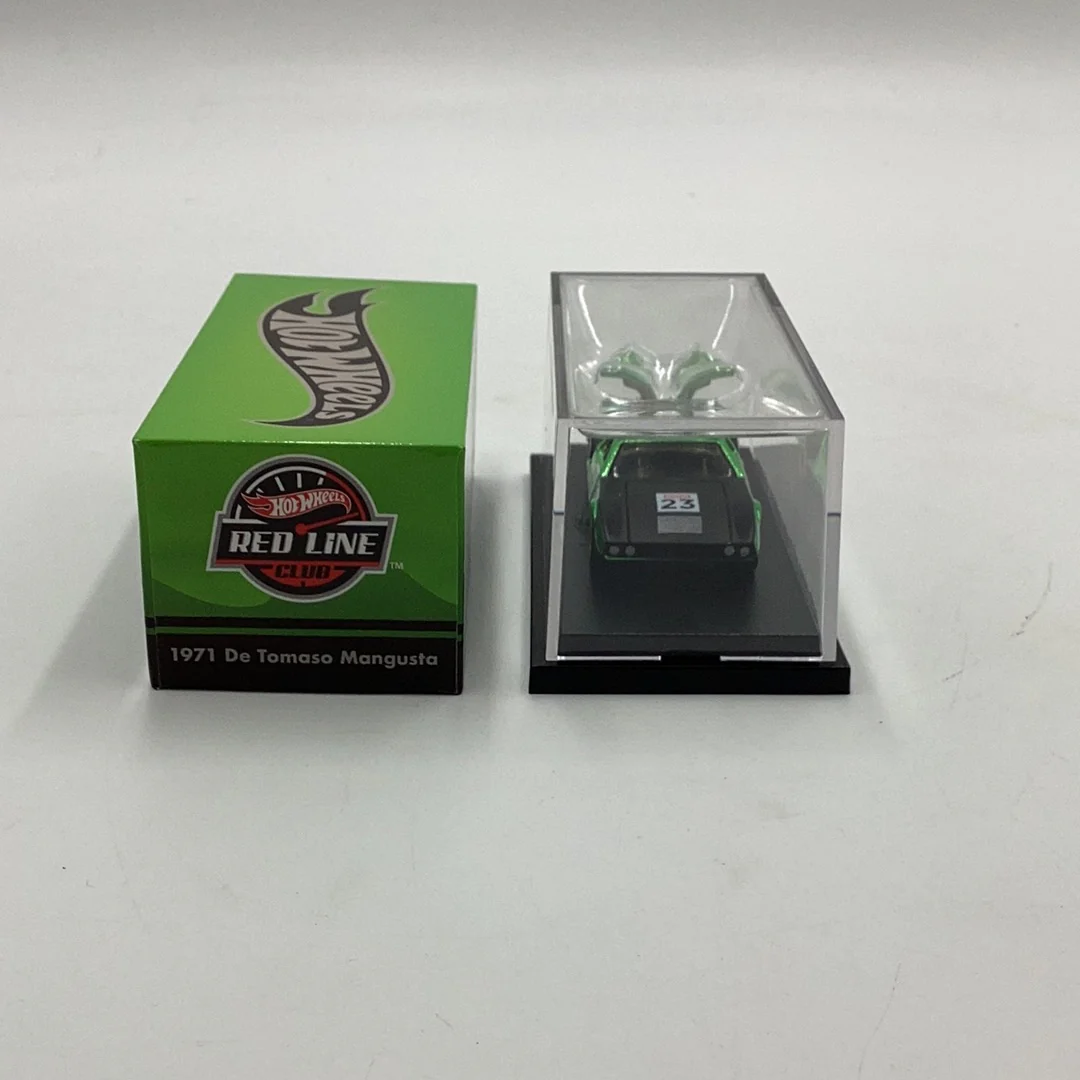2023 Hot Wheels RLC 1971 De Tomaso Mangusta Green Acrylic - Image 3