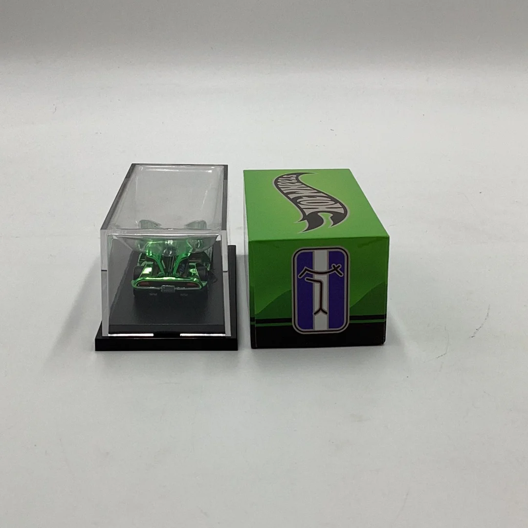 2023 Hot Wheels RLC 1971 De Tomaso Mangusta Green Acrylic - Image 4