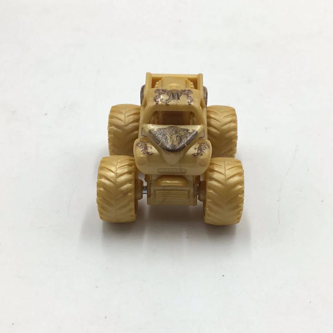 2023 Spin Master monster jam mini series 10 #475 Gold Whiplash Chase - Image 2