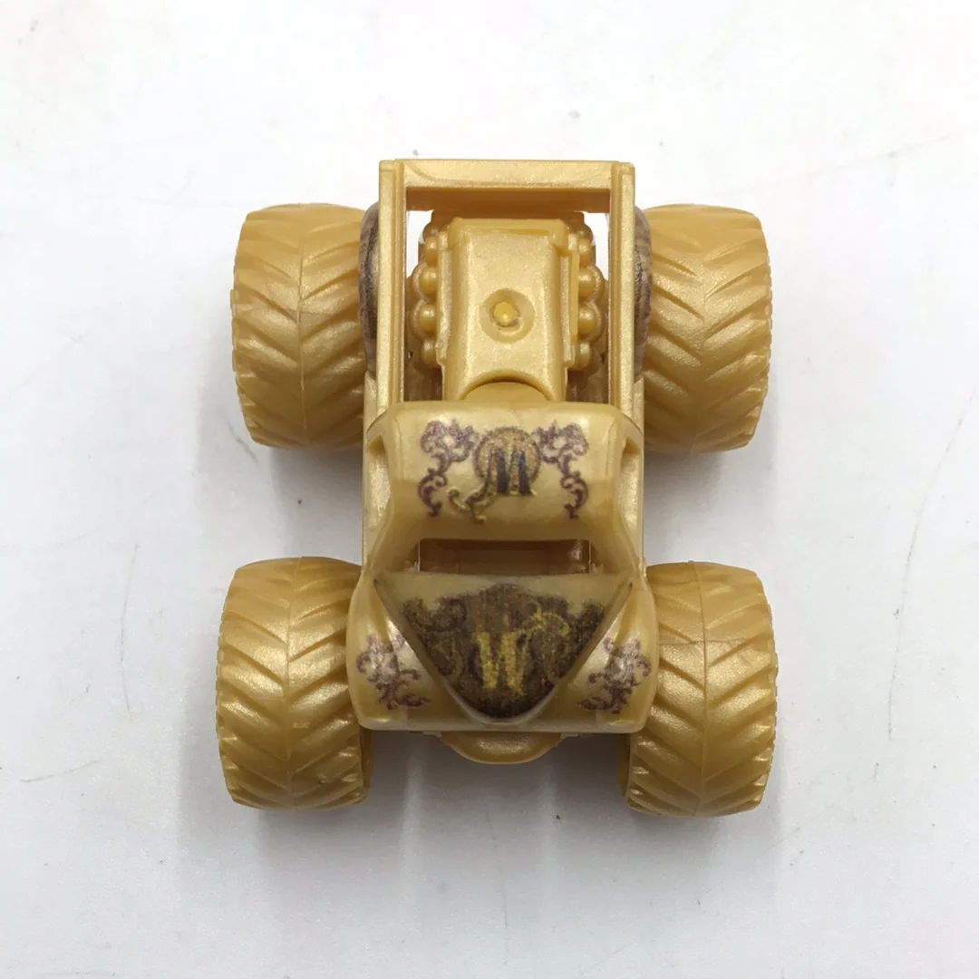 2023 Spin Master monster jam mini series 10 #475 Gold Whiplash Chase - Image 3