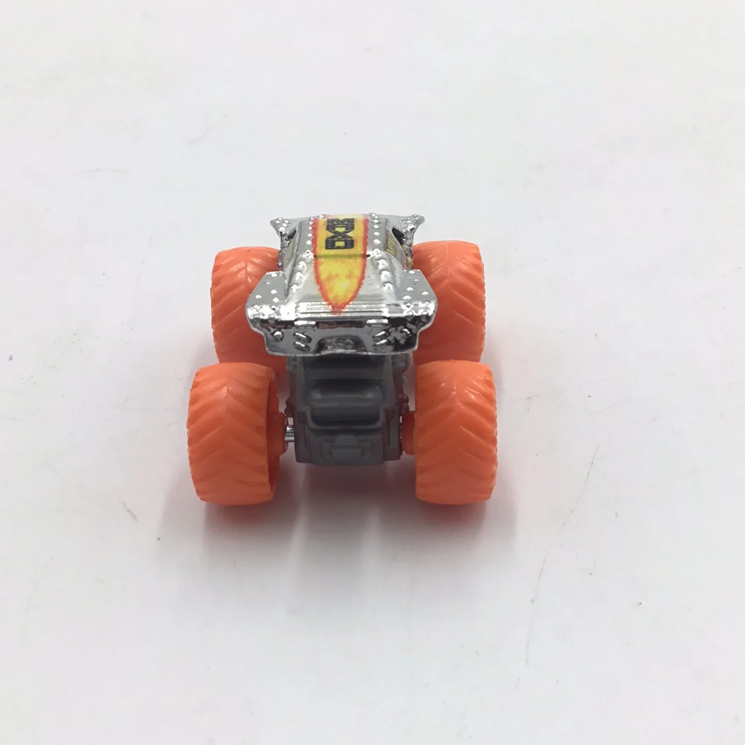 2023 Spin Master monster jam mini series 11 #790 Chase Chrome Max D - Image 3